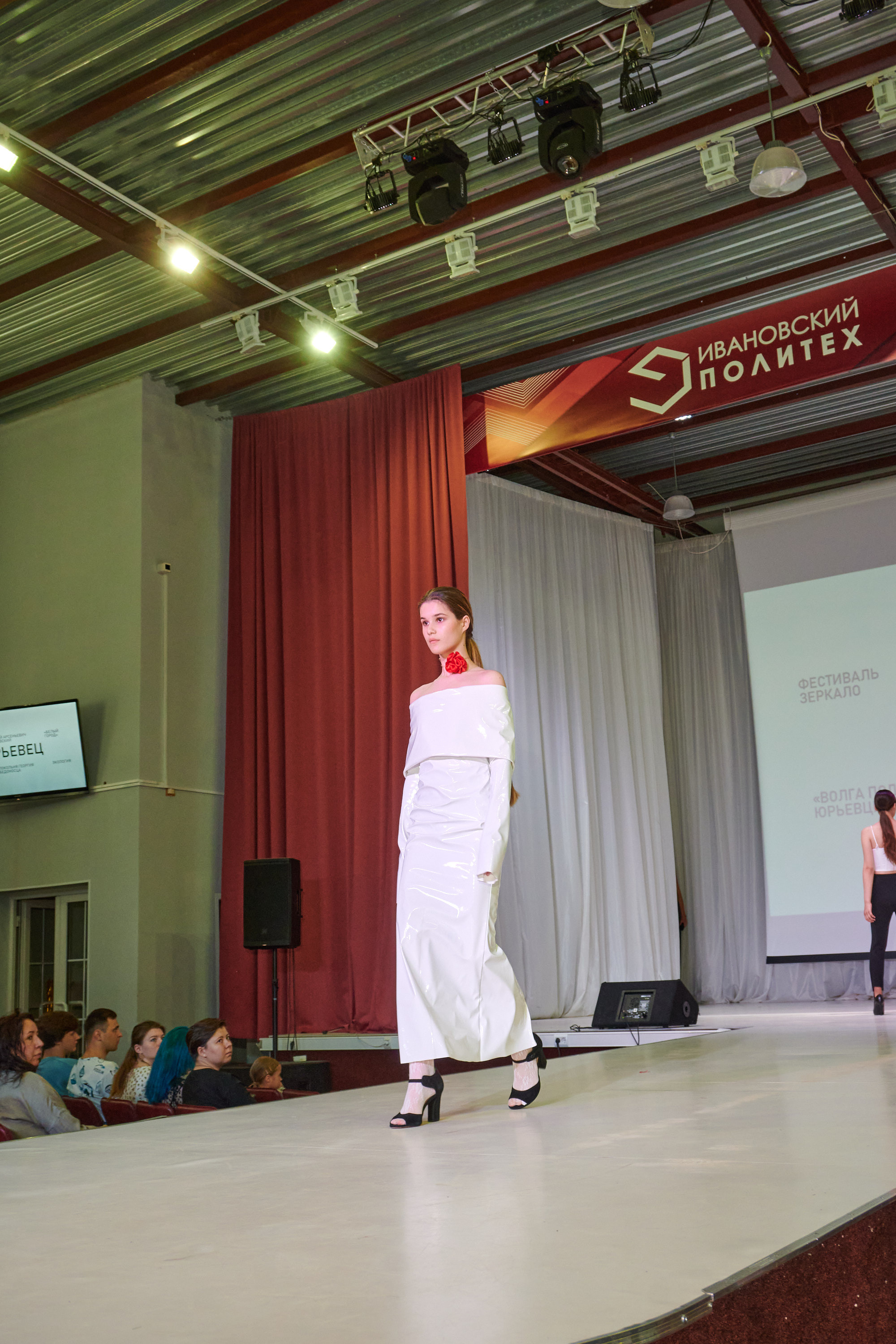 Русский силуэт иваново 26 июня. Фотограф в Иваново: Каталожная съемка одежды и постельного белья, Wildberries