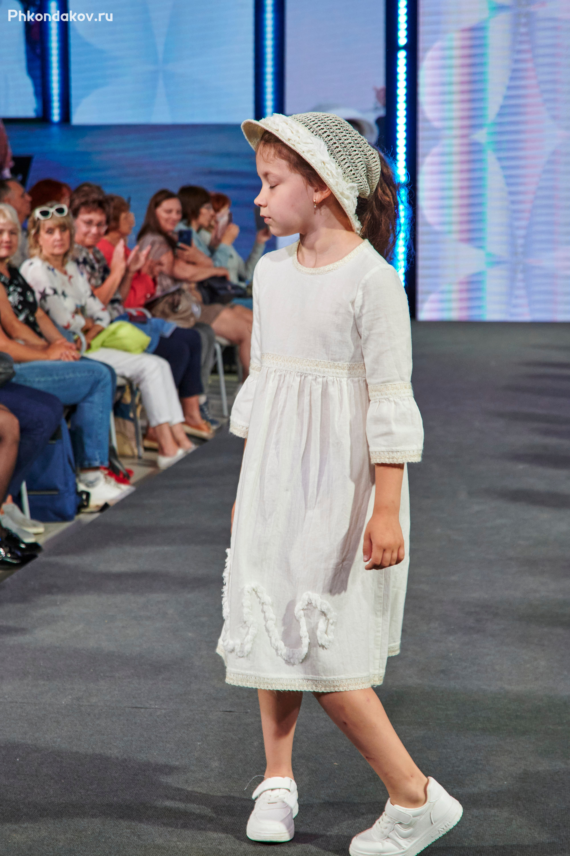 Плес льняная палитра 2023 репортаж. Фотограф в Иваново: Каталожная съемка одежды и постельного белья, Wildberries