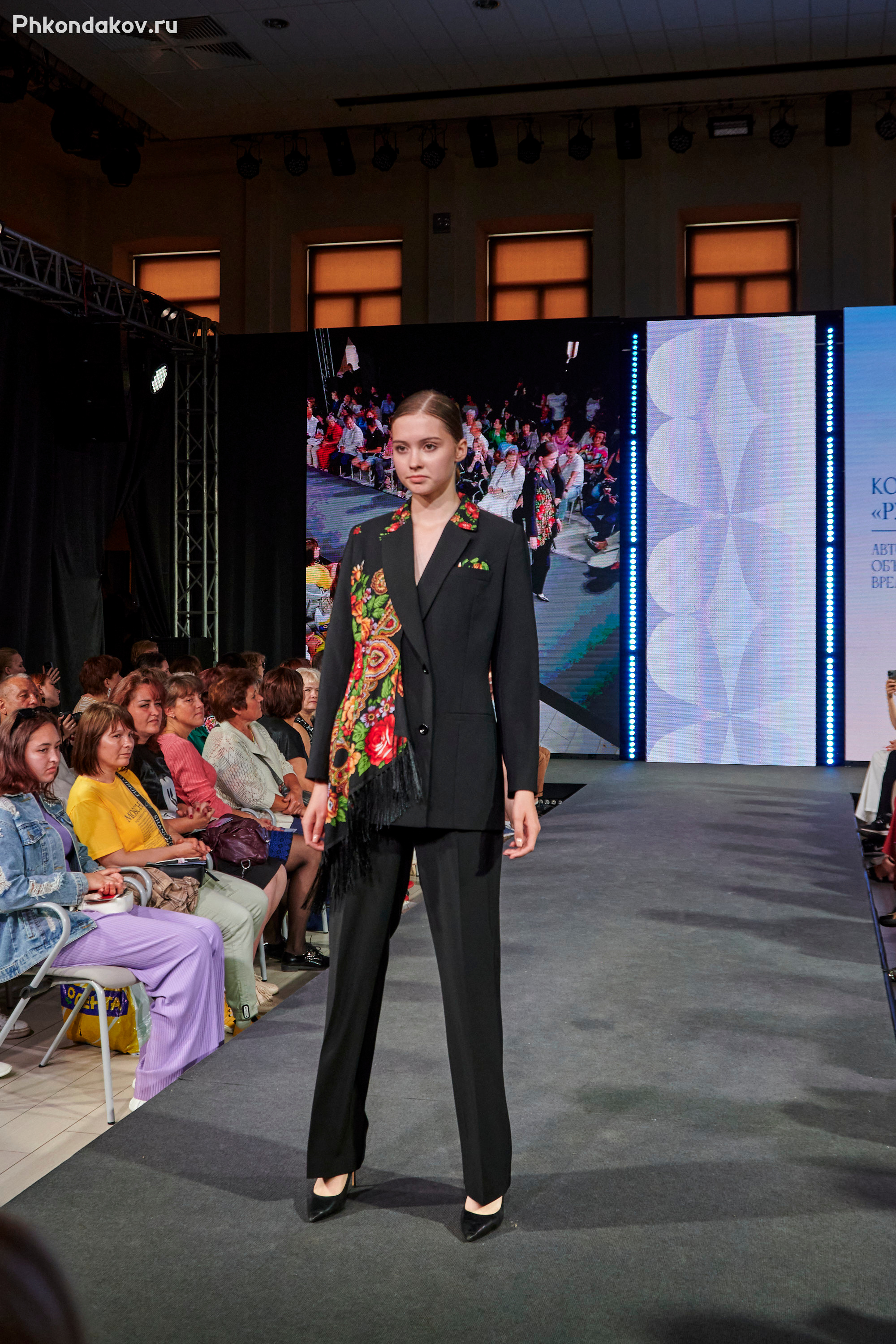 Плес льняная палитра 2023 репортаж. Фотограф в Иваново: Каталожная съемка одежды и постельного белья, Wildberries