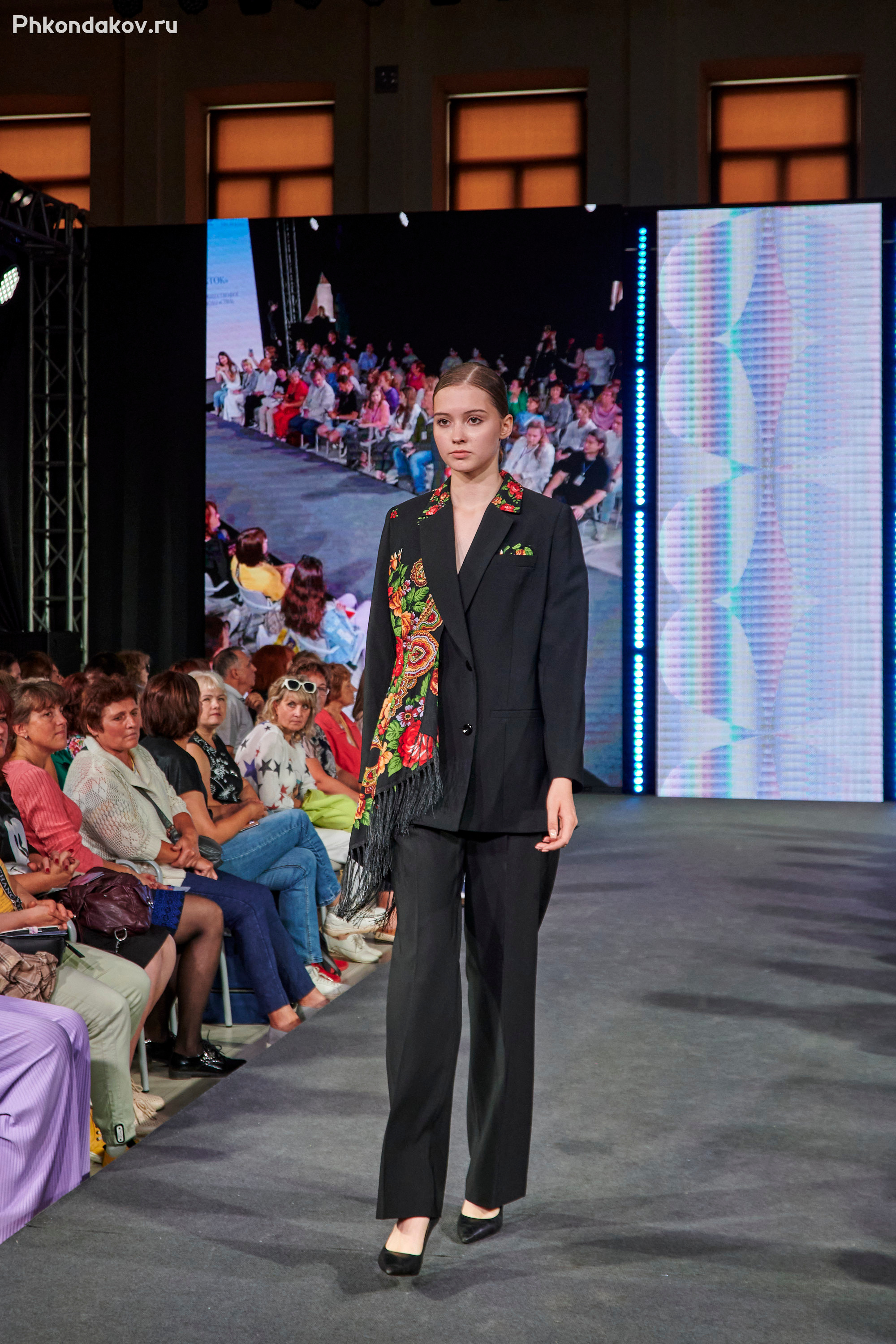 Плес льняная палитра 2023 репортаж. Фотограф в Иваново: Каталожная съемка одежды и постельного белья, Wildberries