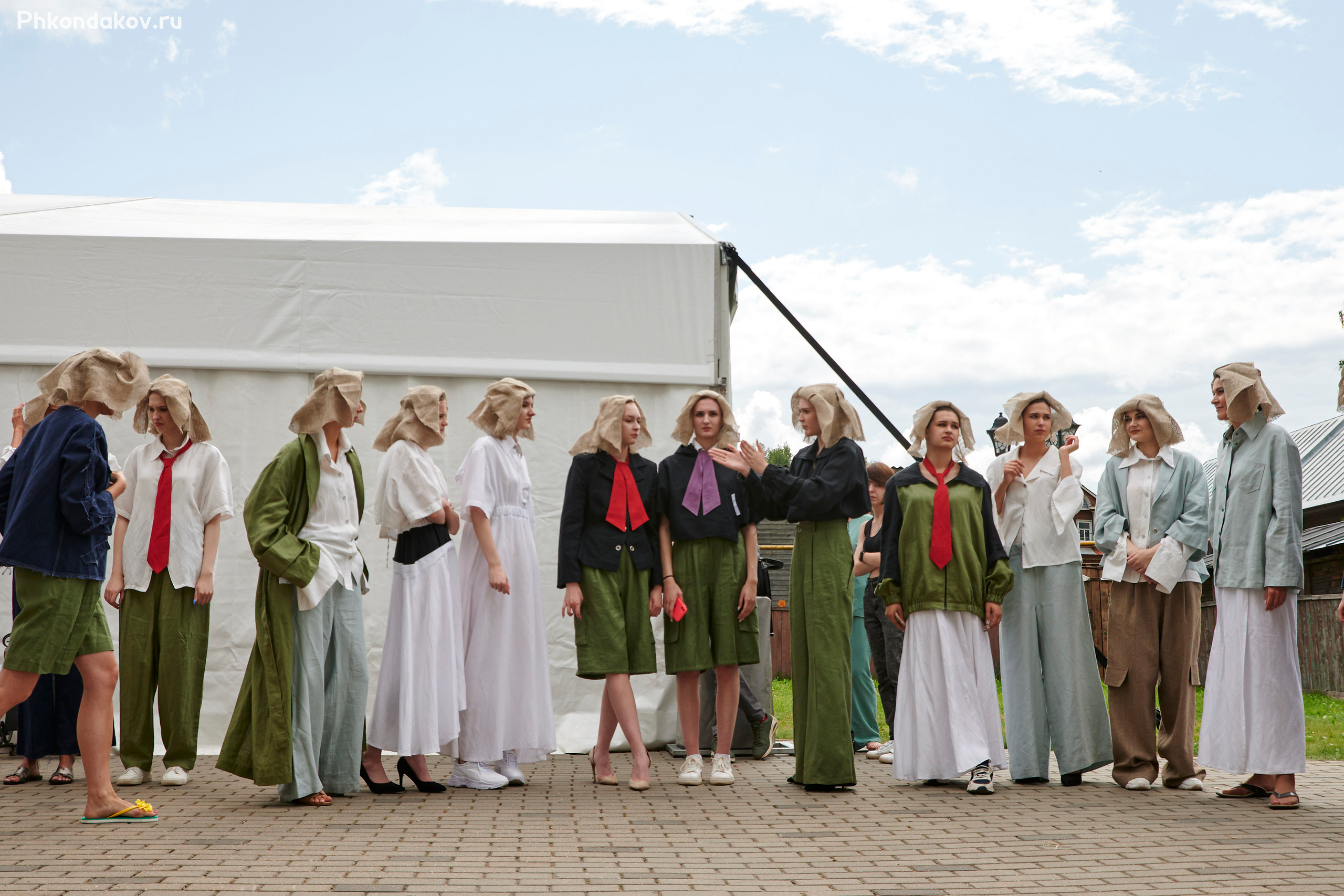 Плес льняная палитра 2023 репортаж. Фотограф в Иваново: Каталожная съемка одежды и постельного белья, Wildberries