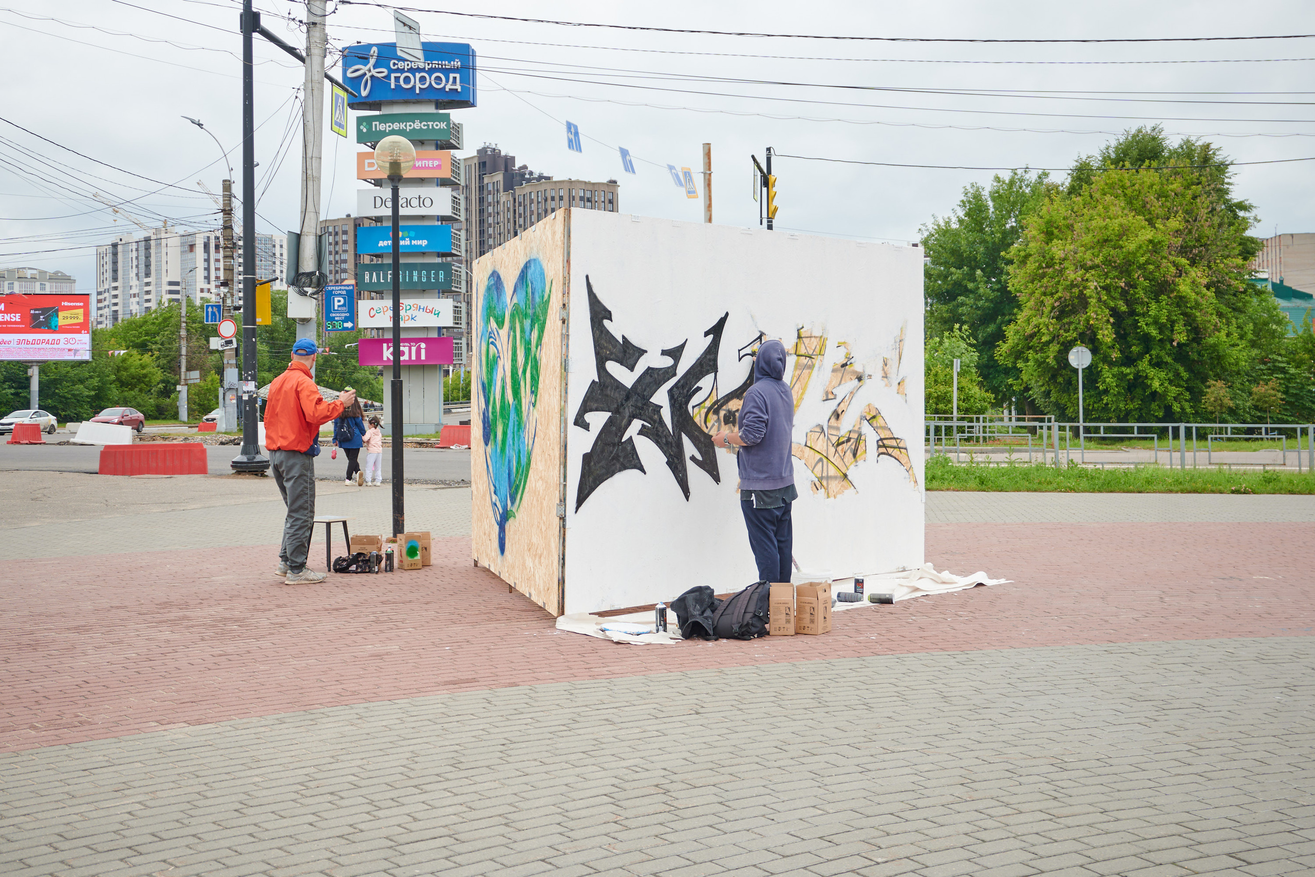 Граффити в день молодежи иваново. Фотограф в Иваново: Каталожная съемка одежды и постельного белья, Wildberries