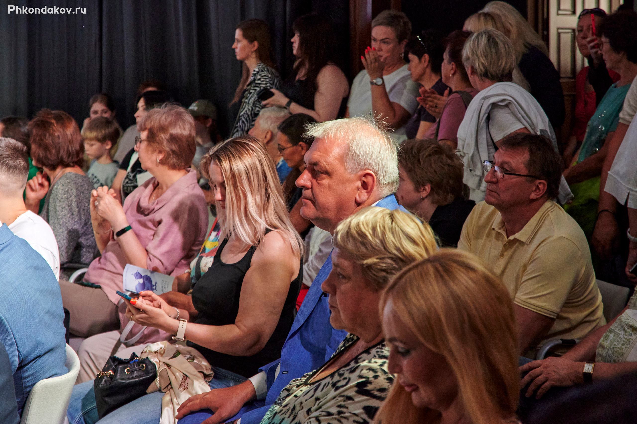 Плес льняная палитра 2023 репортаж. Фотограф в Иваново: Каталожная съемка одежды и постельного белья, Wildberries