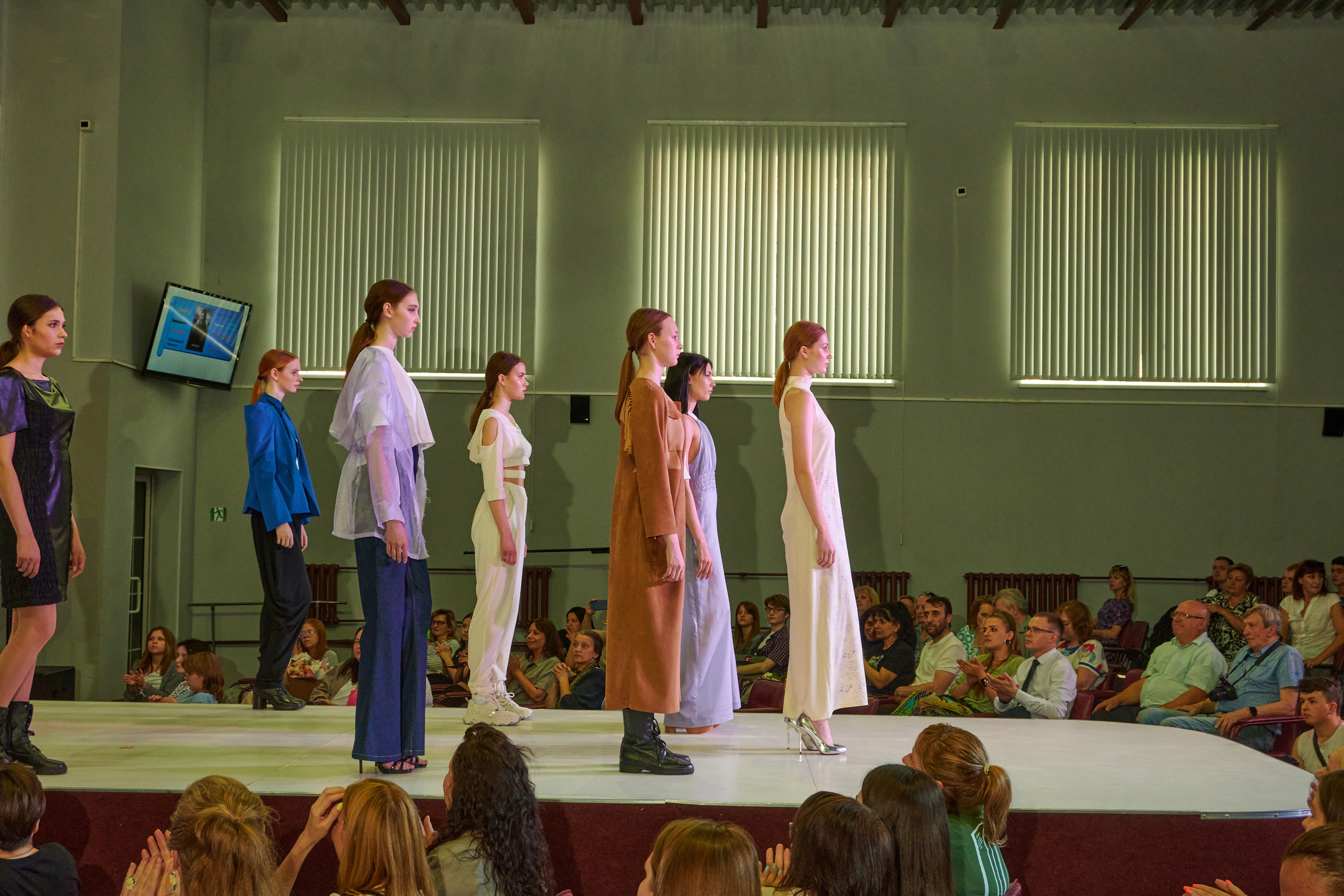 Русский силуэт иваново 26 июня. Фотограф в Иваново: Каталожная съемка одежды и постельного белья, Wildberries