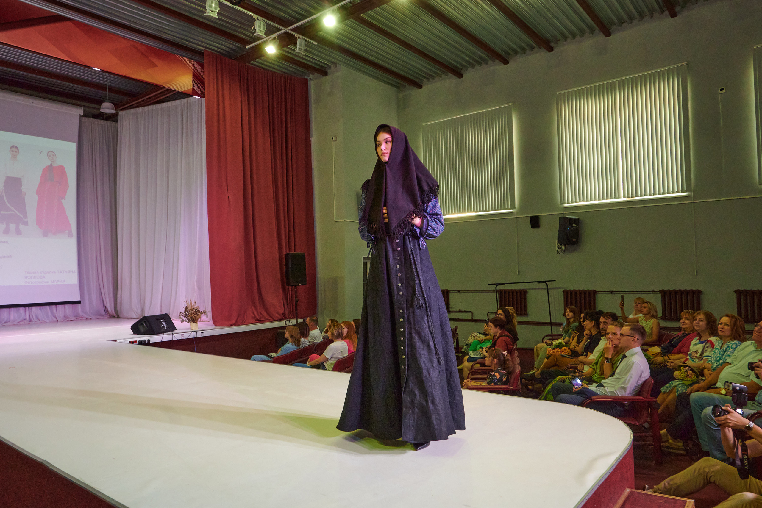 Русский силуэт иваново 26 июня. Фотограф в Иваново: Каталожная съемка одежды и постельного белья, Wildberries