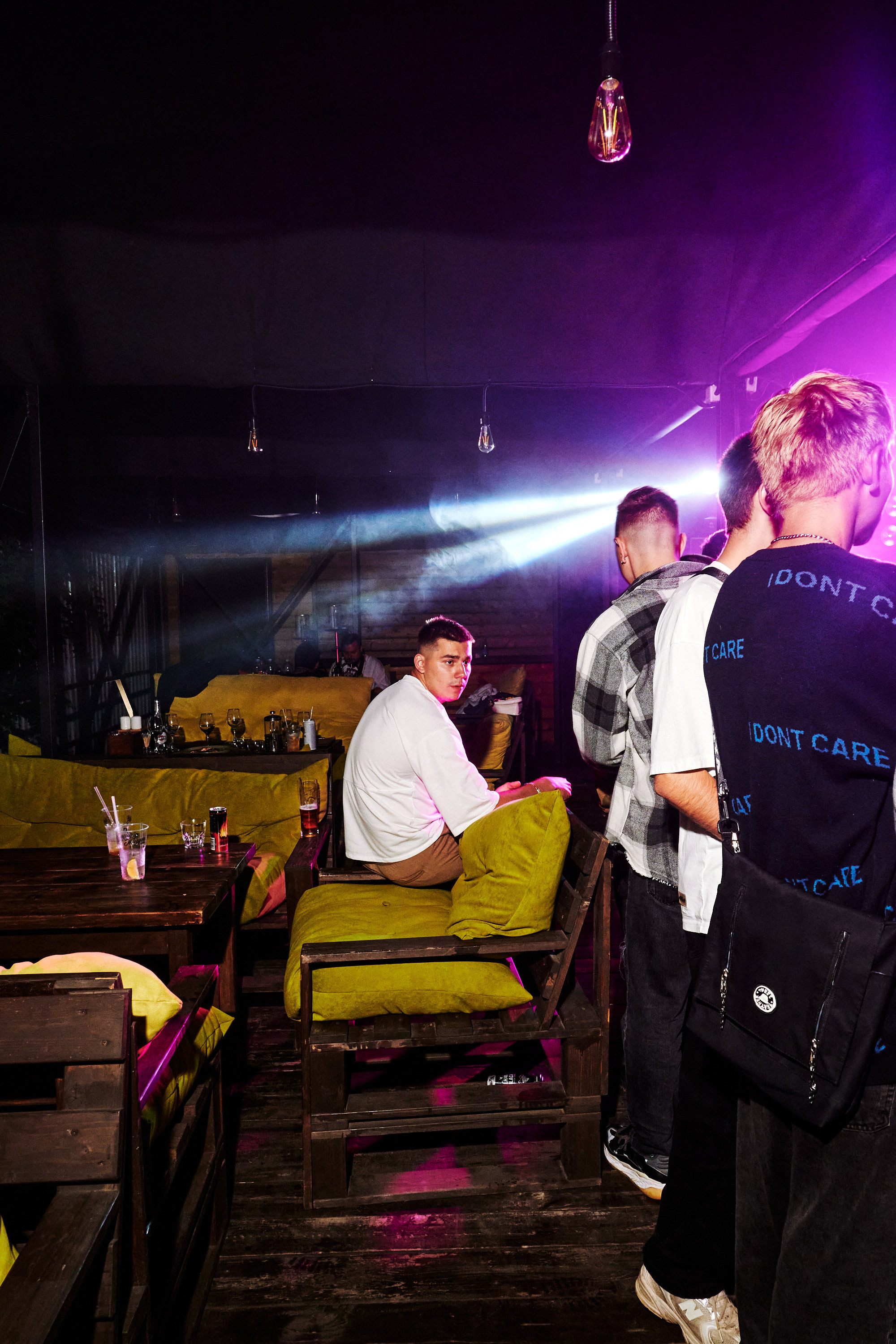 Репортажная съемка в Ёлки бар. Фотограф в Иваново: Каталожная съемка одежды и постельного белья, Wildberries