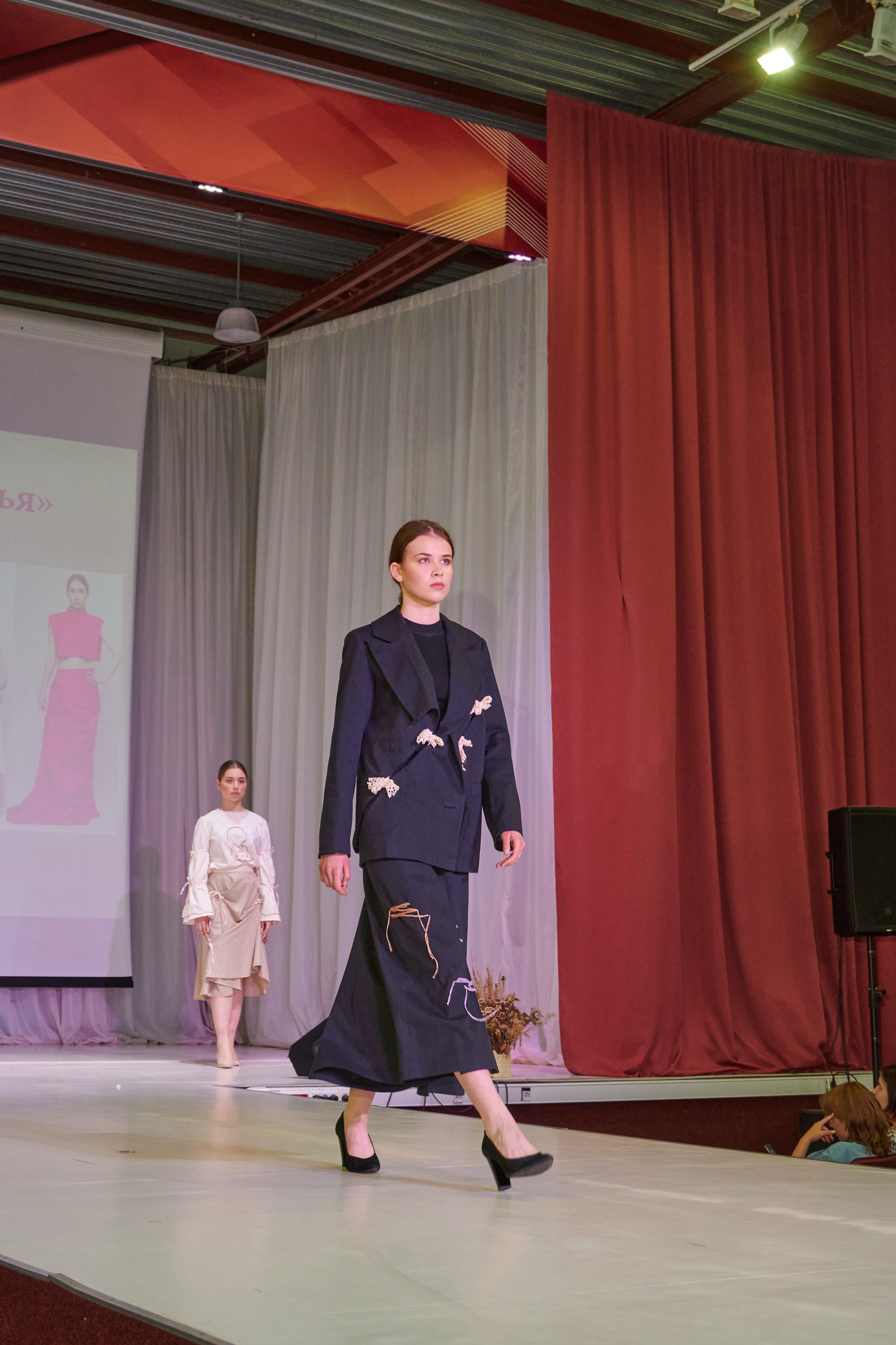 Русский силуэт иваново 26 июня. Фотограф в Иваново: Каталожная съемка одежды и постельного белья, Wildberries