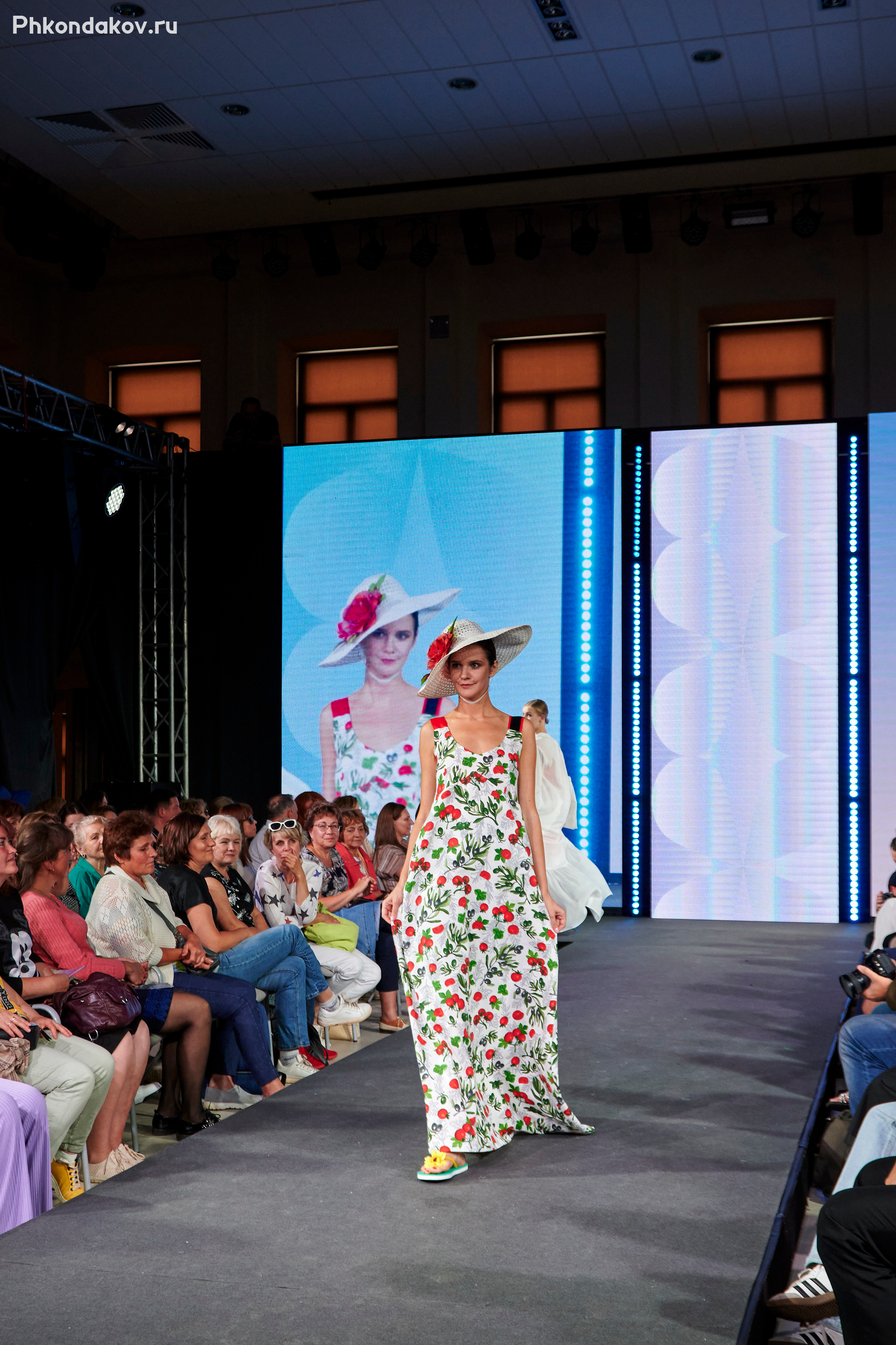 Плес льняная палитра 2023 репортаж. Фотограф в Иваново: Каталожная съемка одежды и постельного белья, Wildberries