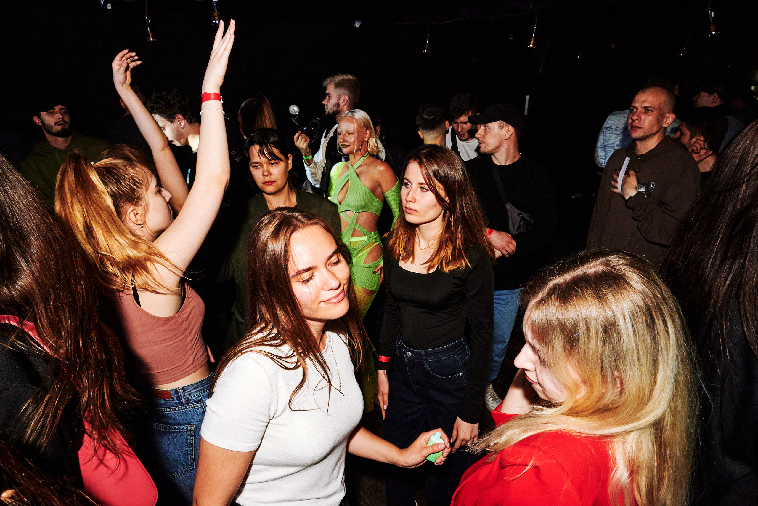 Репортажная съемка в Ёлки бар. Фотограф в Иваново: Каталожная съемка одежды и постельного белья, Wildberries