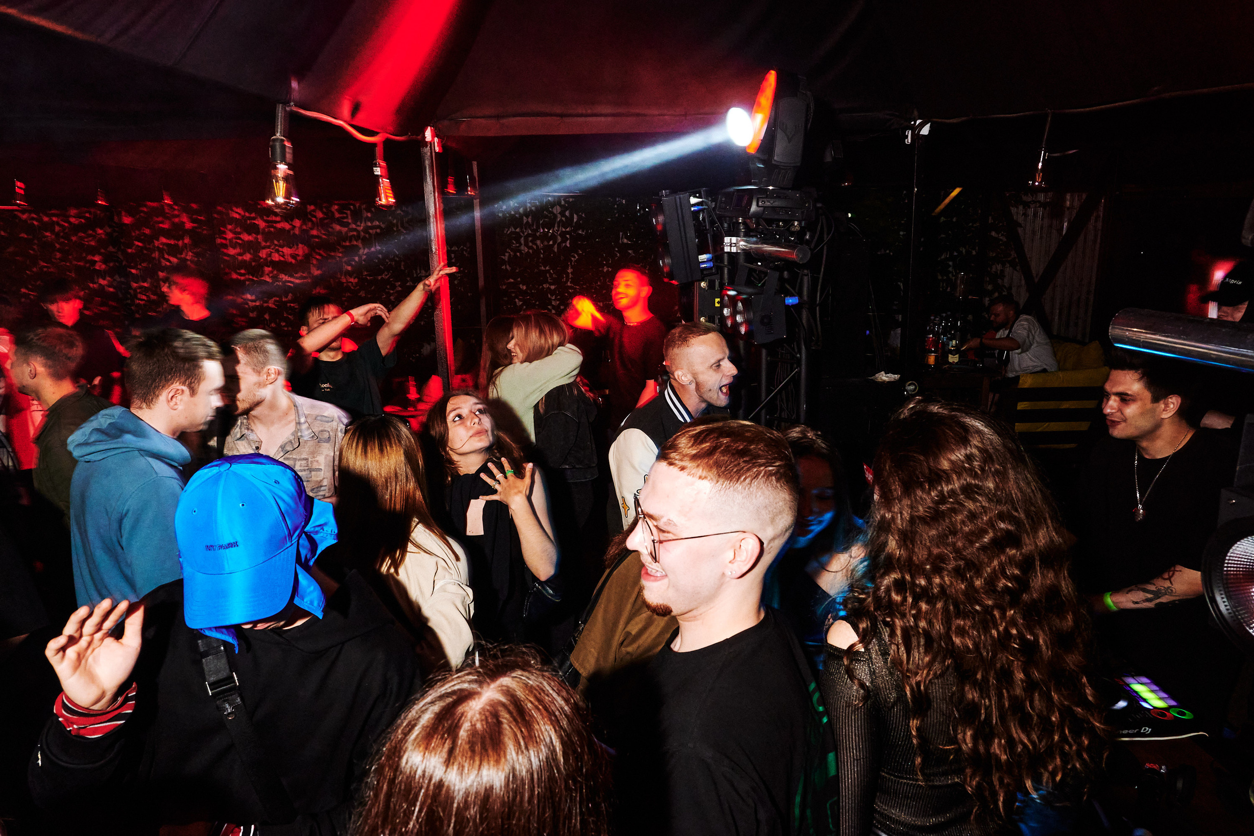 Репортажная съемка в Ёлки бар. Фотограф в Иваново: Каталожная съемка одежды и постельного белья, Wildberries