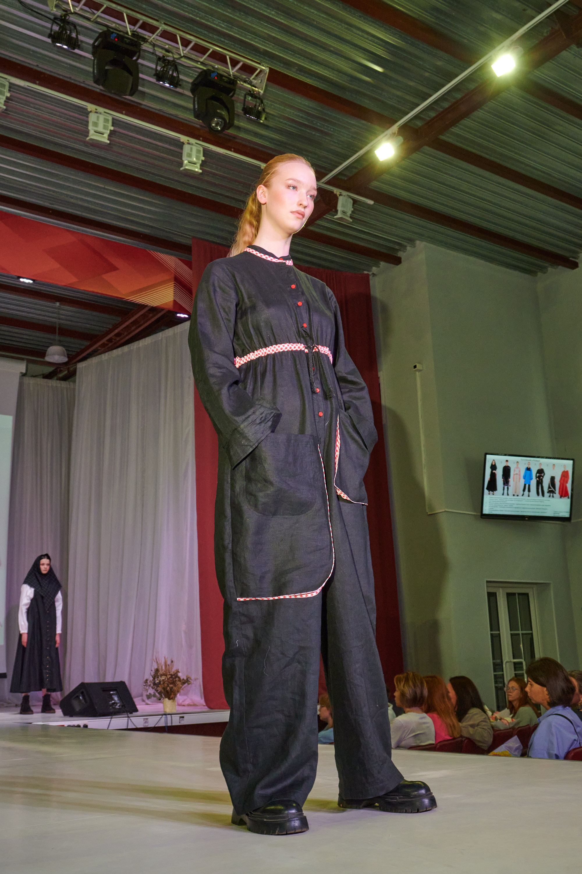 Русский силуэт иваново 26 июня. Фотограф в Иваново: Каталожная съемка одежды и постельного белья, Wildberries