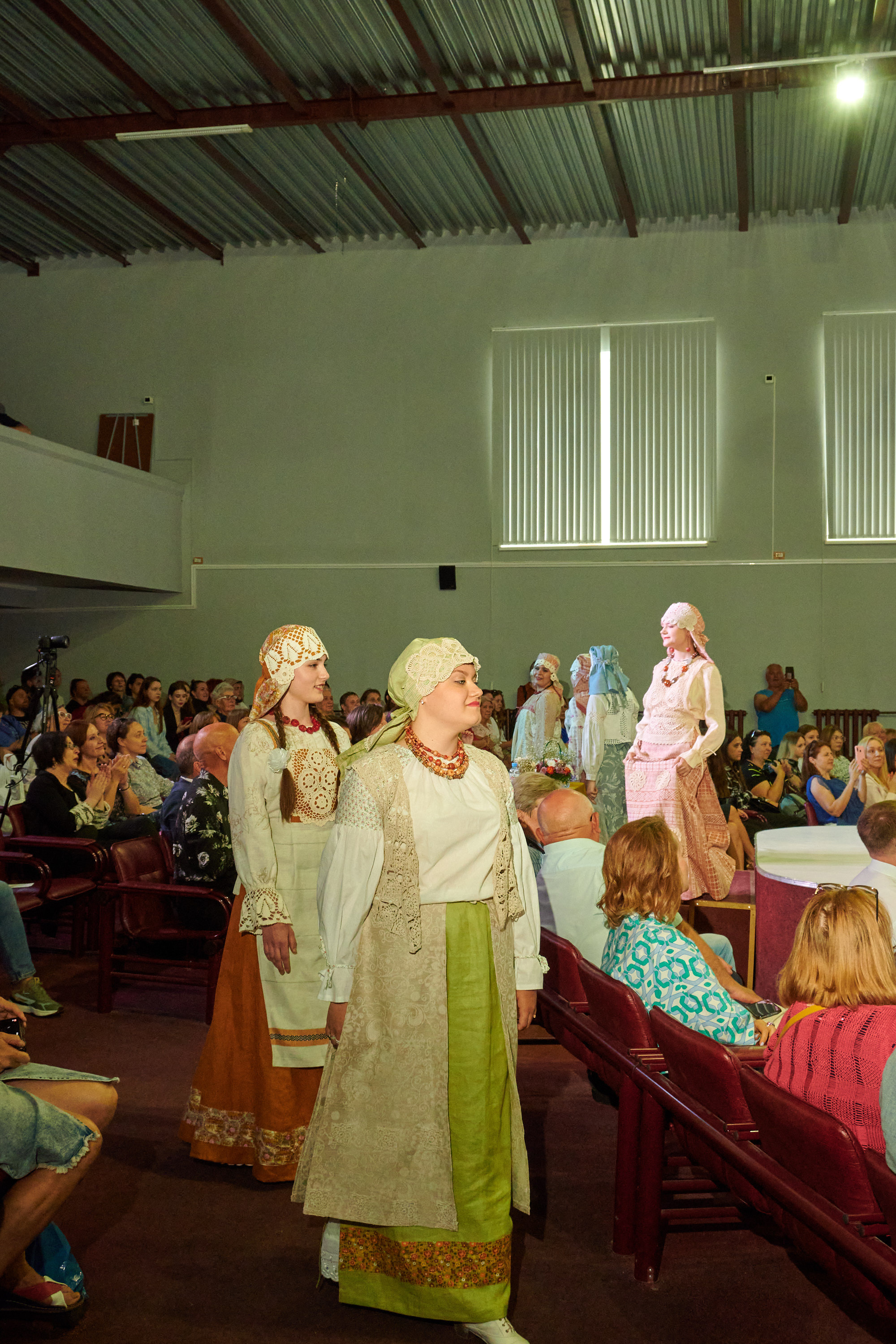 Русский силуэт иваново 26 июня. Фотограф в Иваново: Каталожная съемка одежды и постельного белья, Wildberries