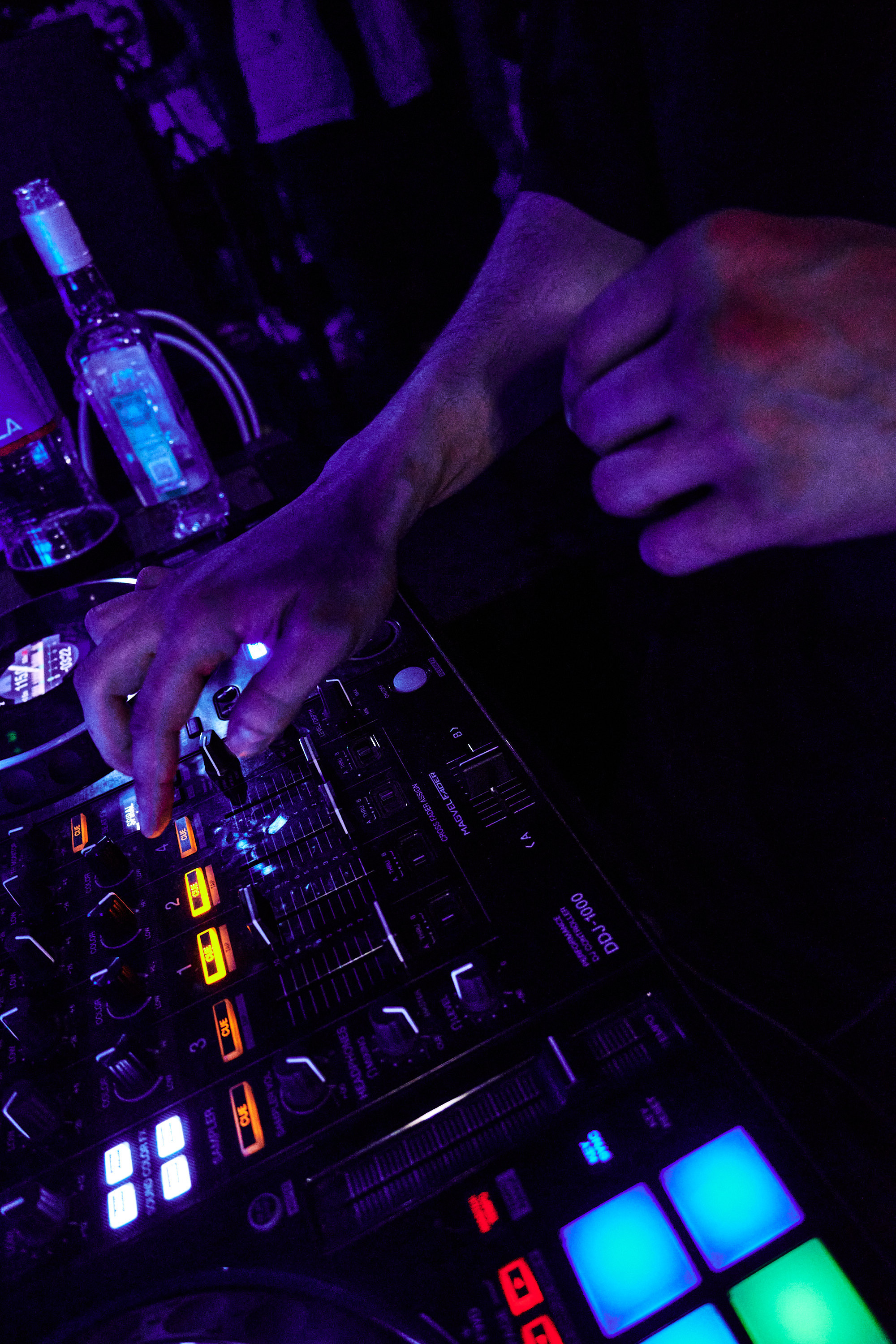 Репортажная съемка в Ёлки бар. Фотограф в Иваново: Каталожная съемка одежды и постельного белья, Wildberries