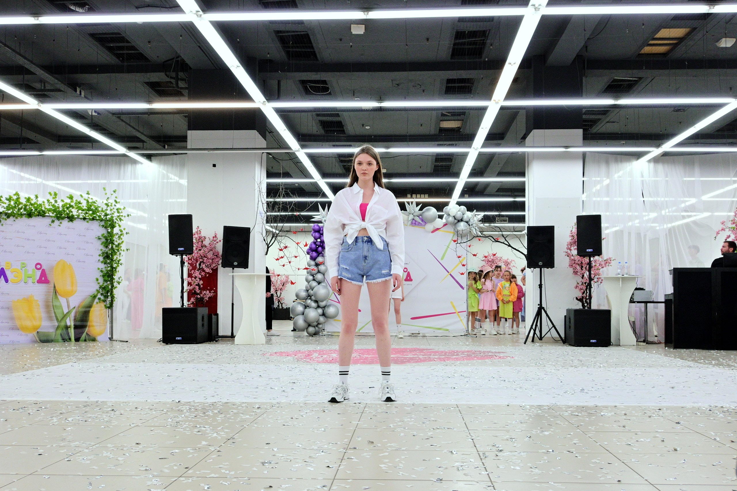 Показ Артплей в Евролэнд 09.06.2023. Фотограф в Иваново: Каталожная съемка одежды и постельного белья, Wildberries