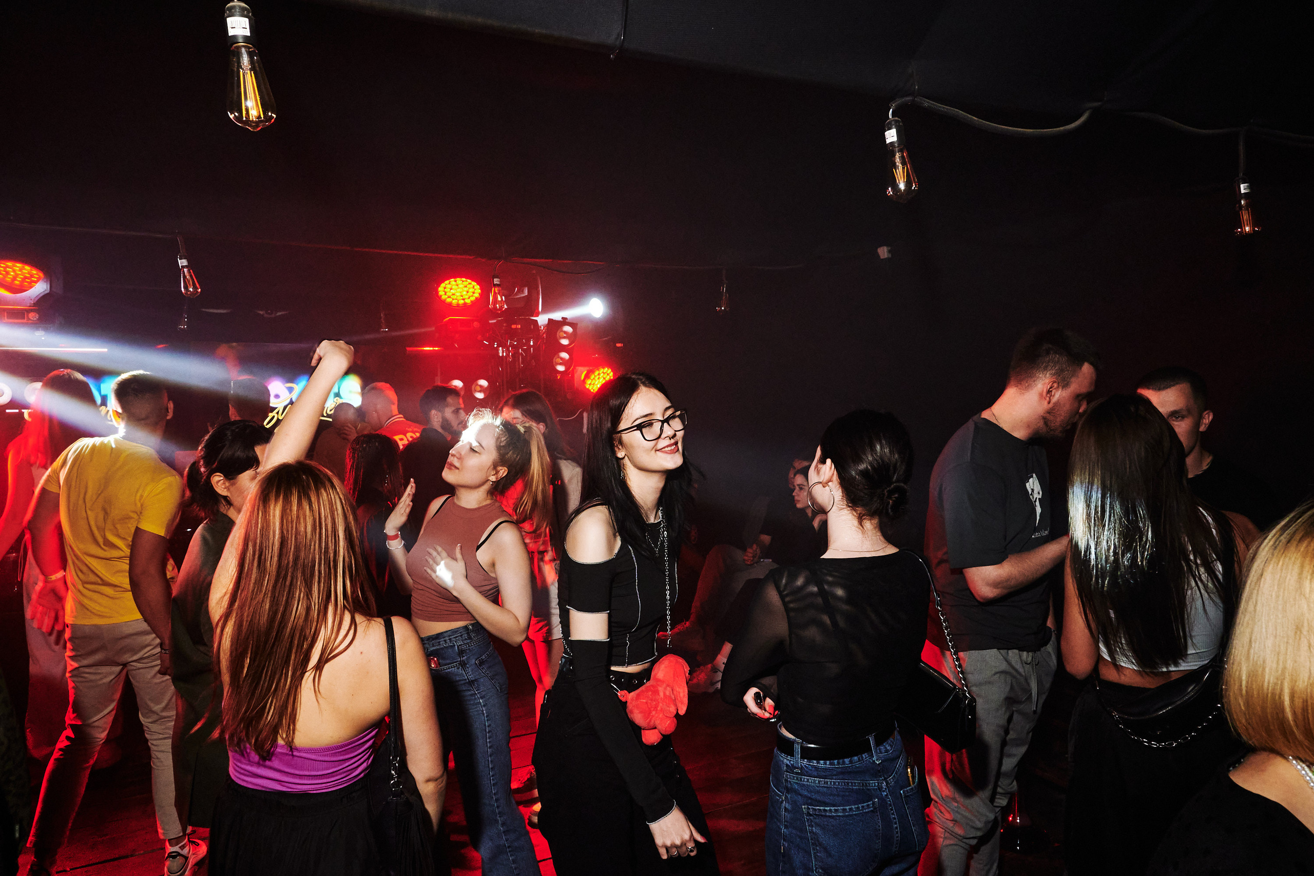 Репортажная съемка в Ёлки бар. Фотограф в Иваново: Каталожная съемка одежды и постельного белья, Wildberries