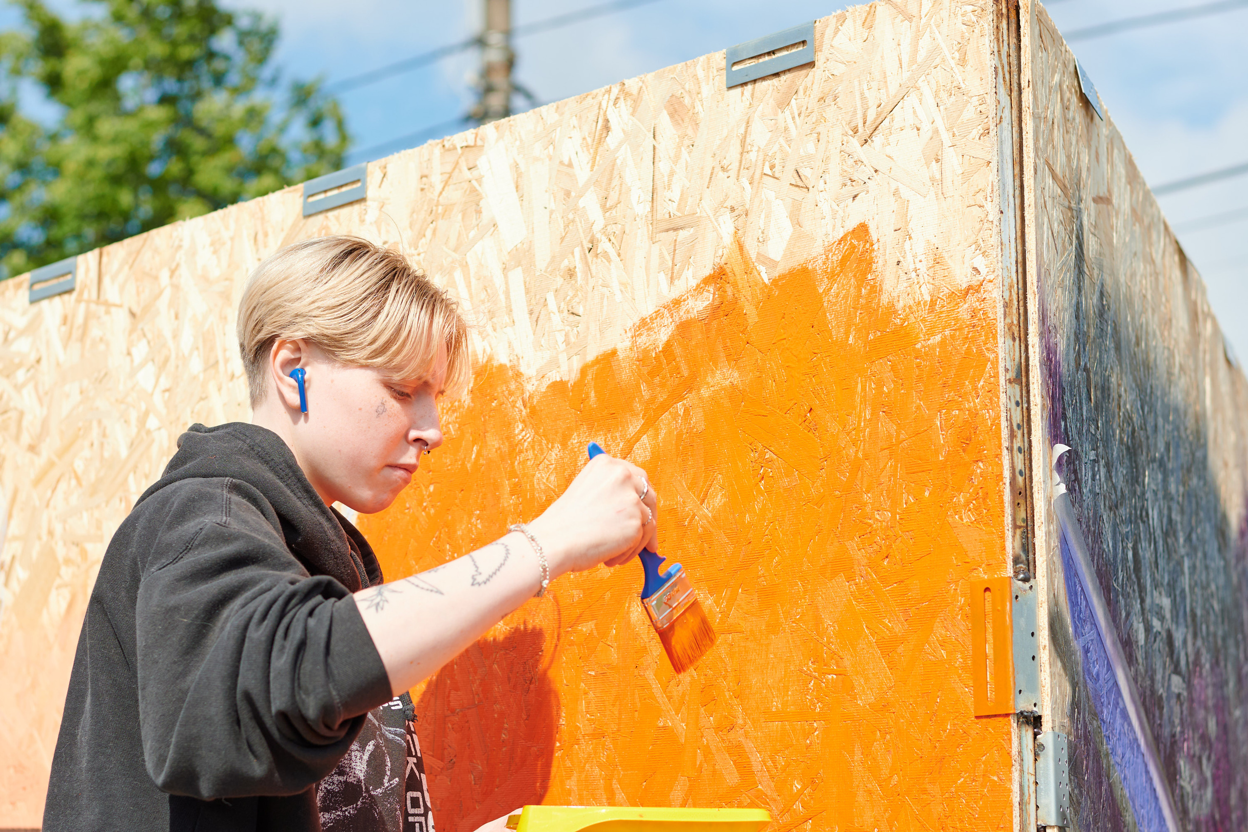 Граффити в день молодежи иваново. Фотограф в Иваново: Каталожная съемка одежды и постельного белья, Wildberries
