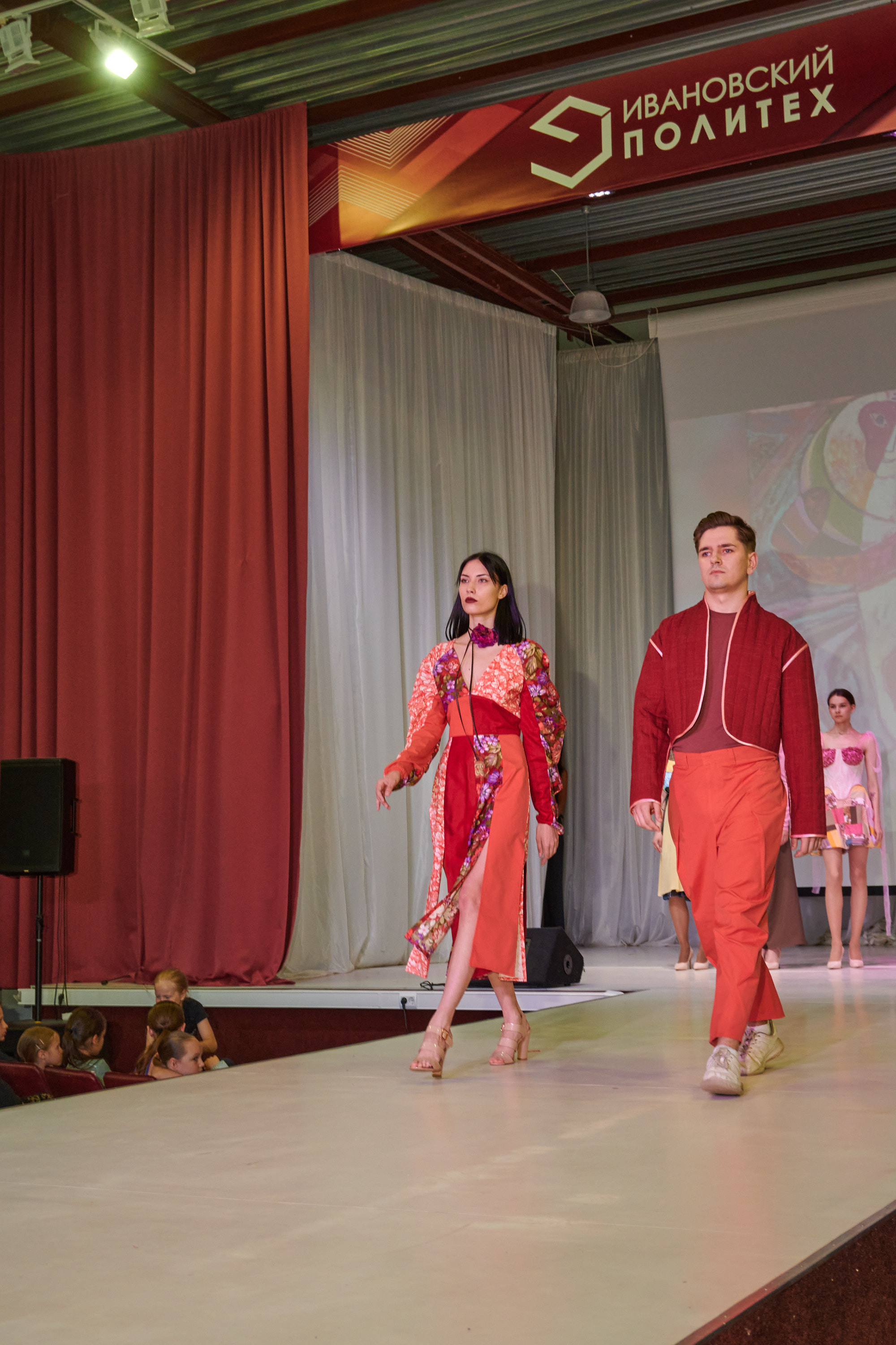 Русский силуэт иваново 26 июня. Фотограф в Иваново: Каталожная съемка одежды и постельного белья, Wildberries