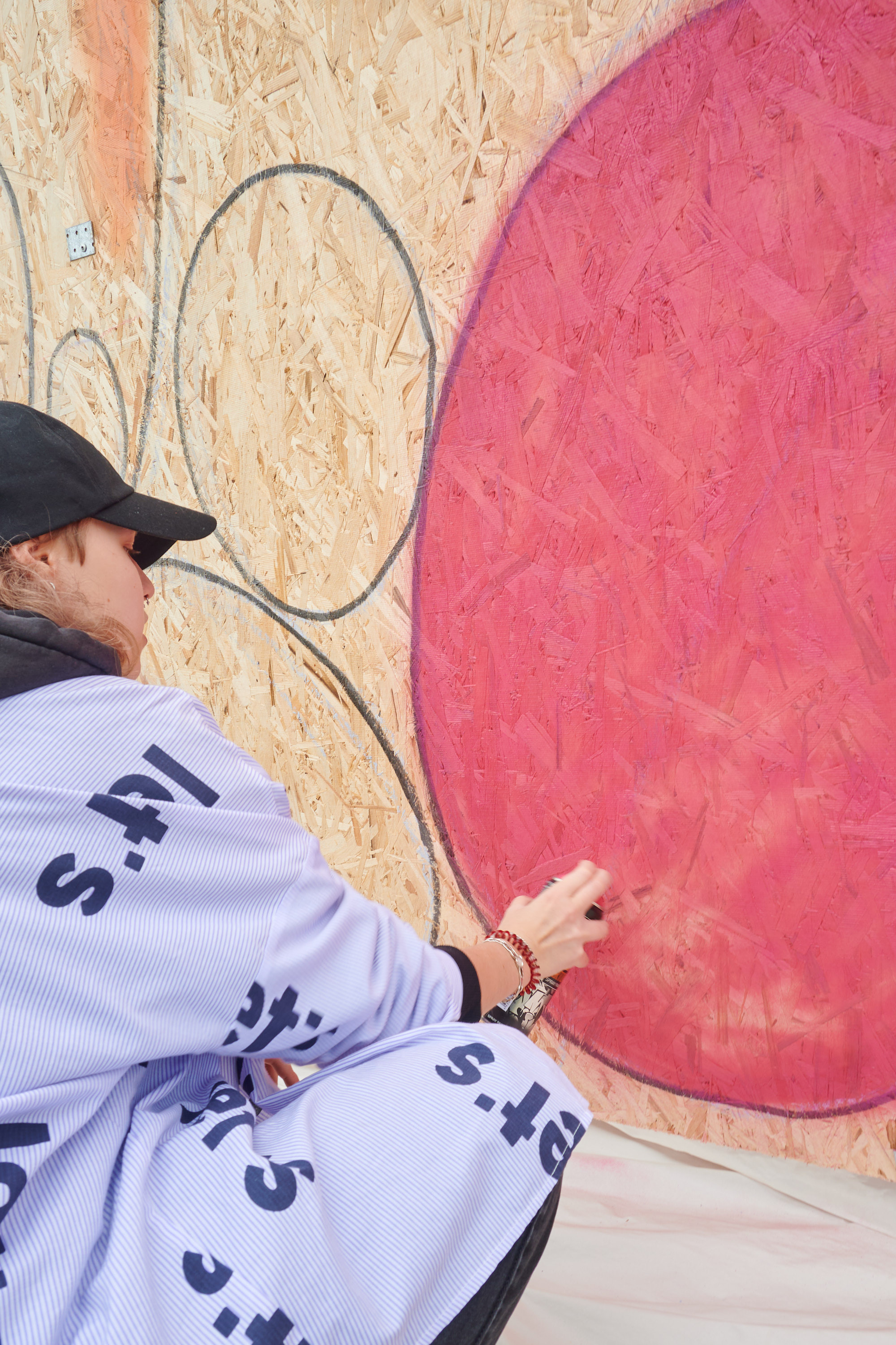 Граффити в день молодежи иваново. Фотограф в Иваново: Каталожная съемка одежды и постельного белья, Wildberries