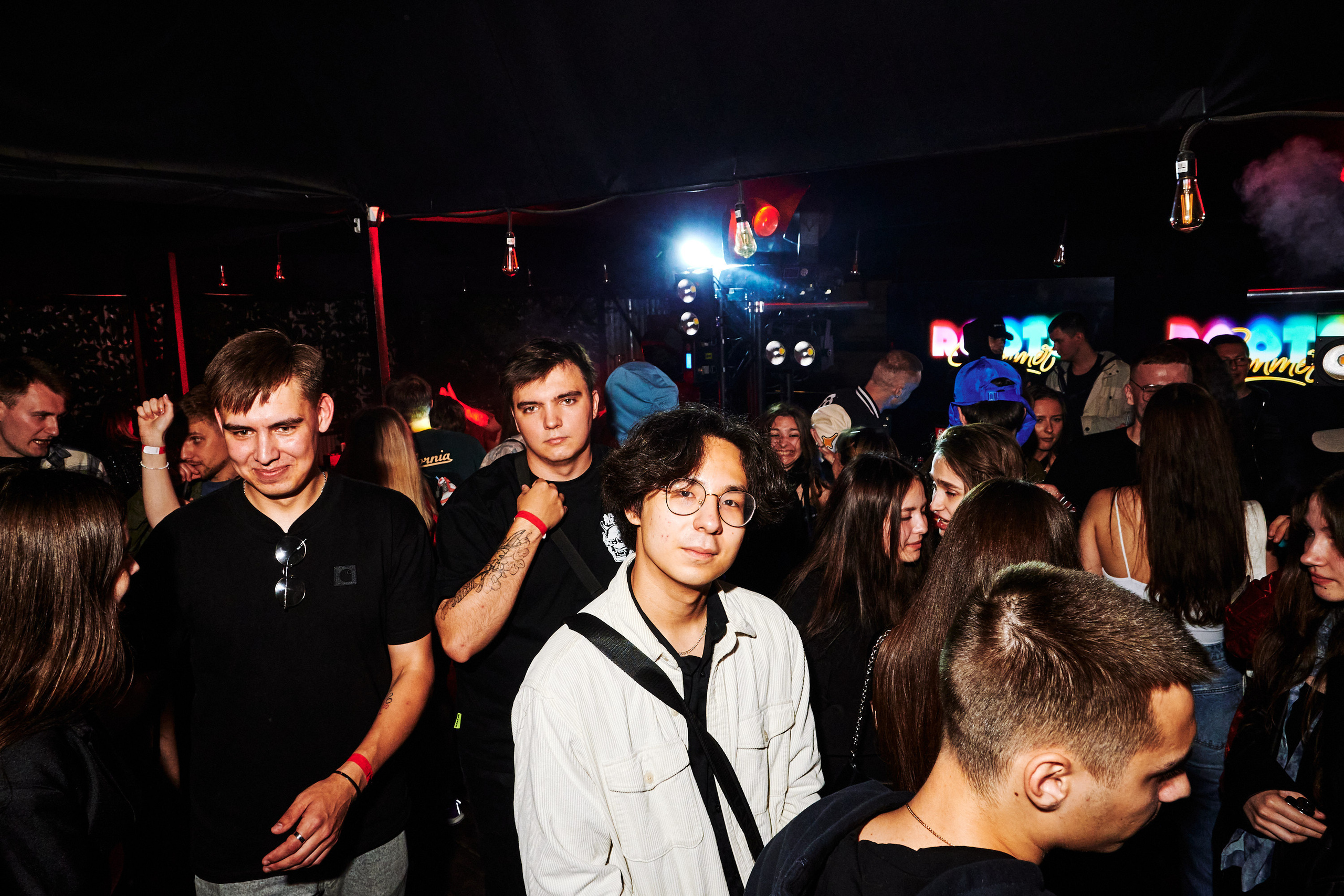 Репортажная съемка в Ёлки бар. Фотограф в Иваново: Каталожная съемка одежды и постельного белья, Wildberries