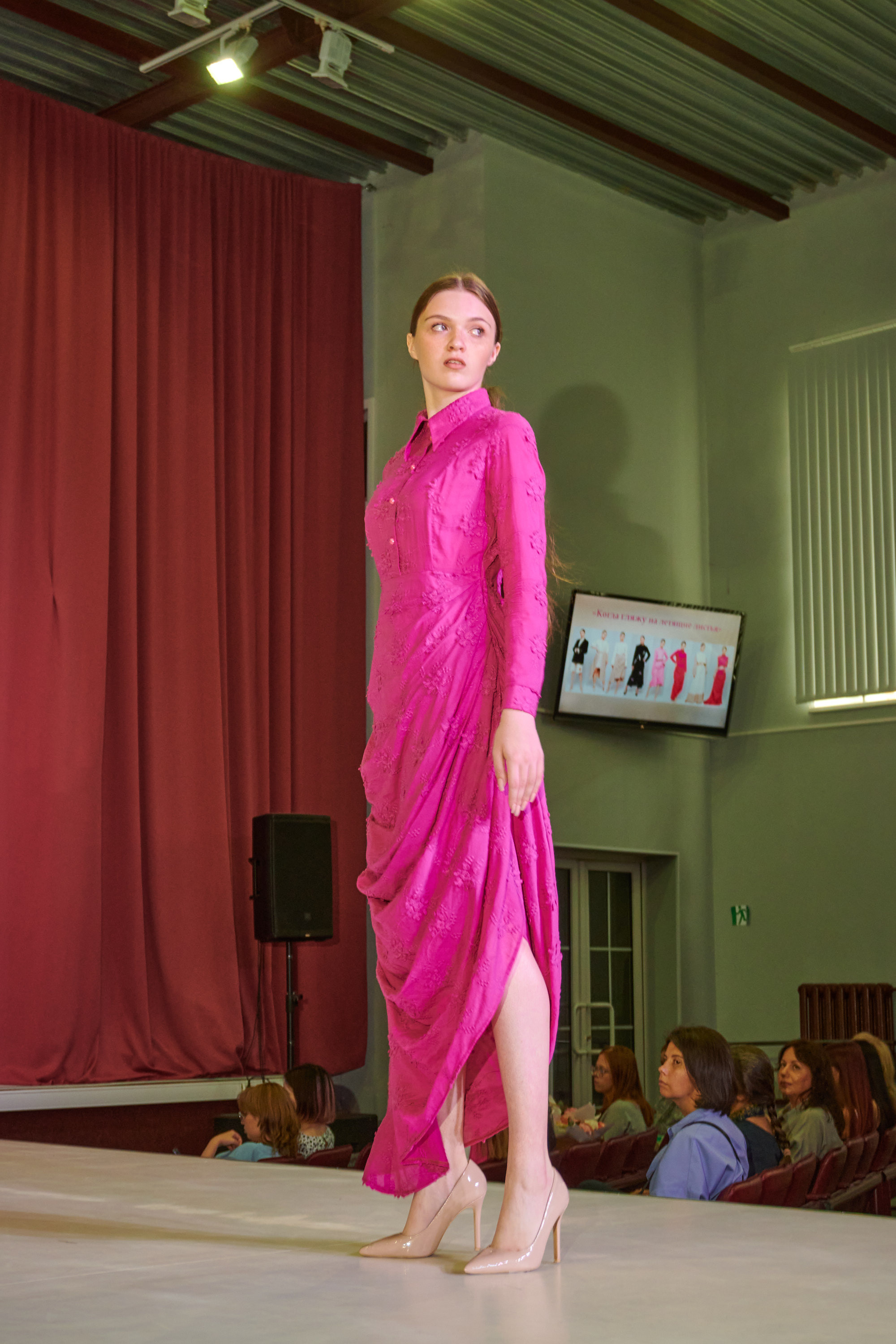 Русский силуэт иваново 26 июня. Фотограф в Иваново: Каталожная съемка одежды и постельного белья, Wildberries