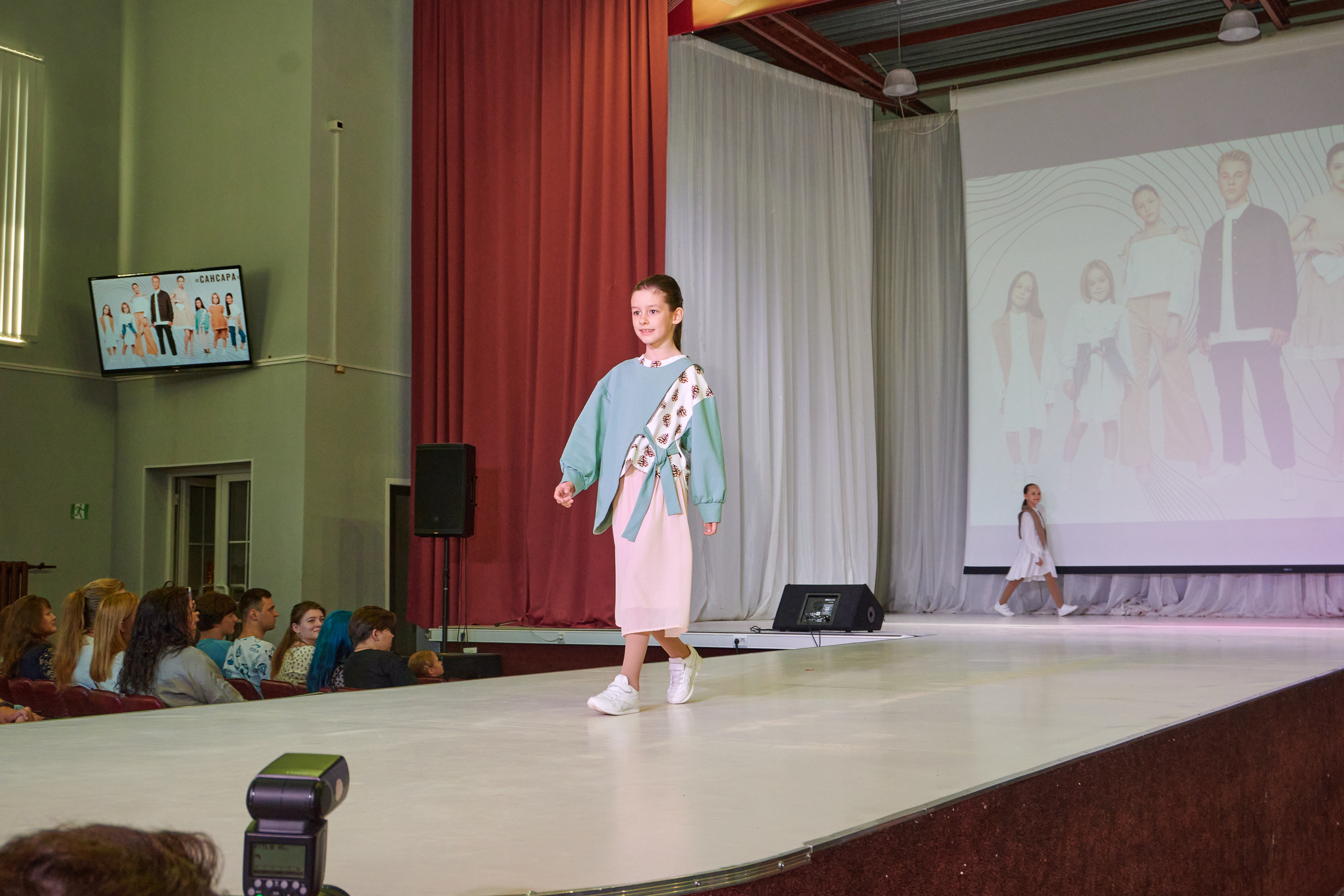 Русский силуэт иваново 26 июня. Фотограф в Иваново: Каталожная съемка одежды и постельного белья, Wildberries