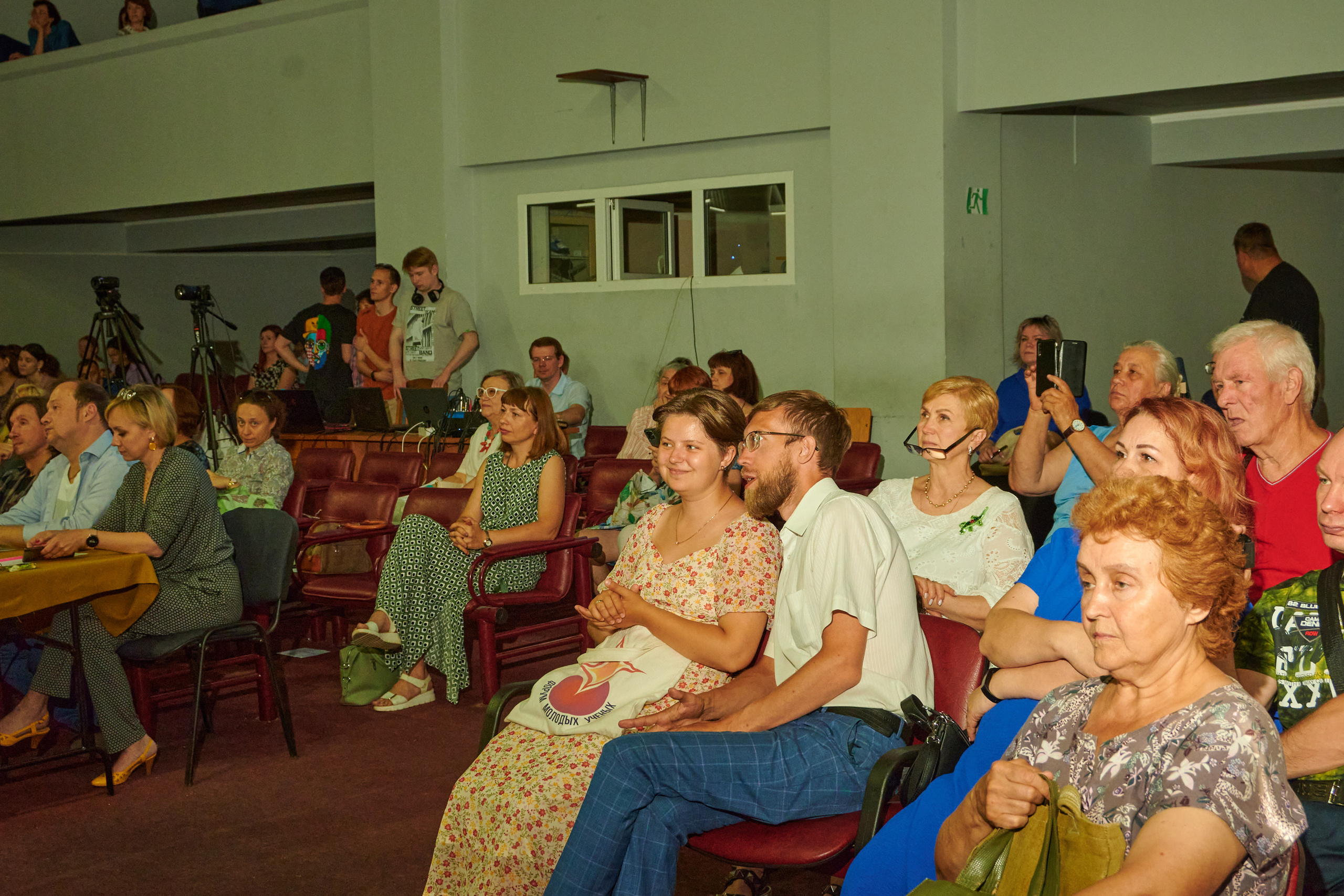 Русский силуэт иваново 26 июня. Фотограф в Иваново: Каталожная съемка одежды и постельного белья, Wildberries
