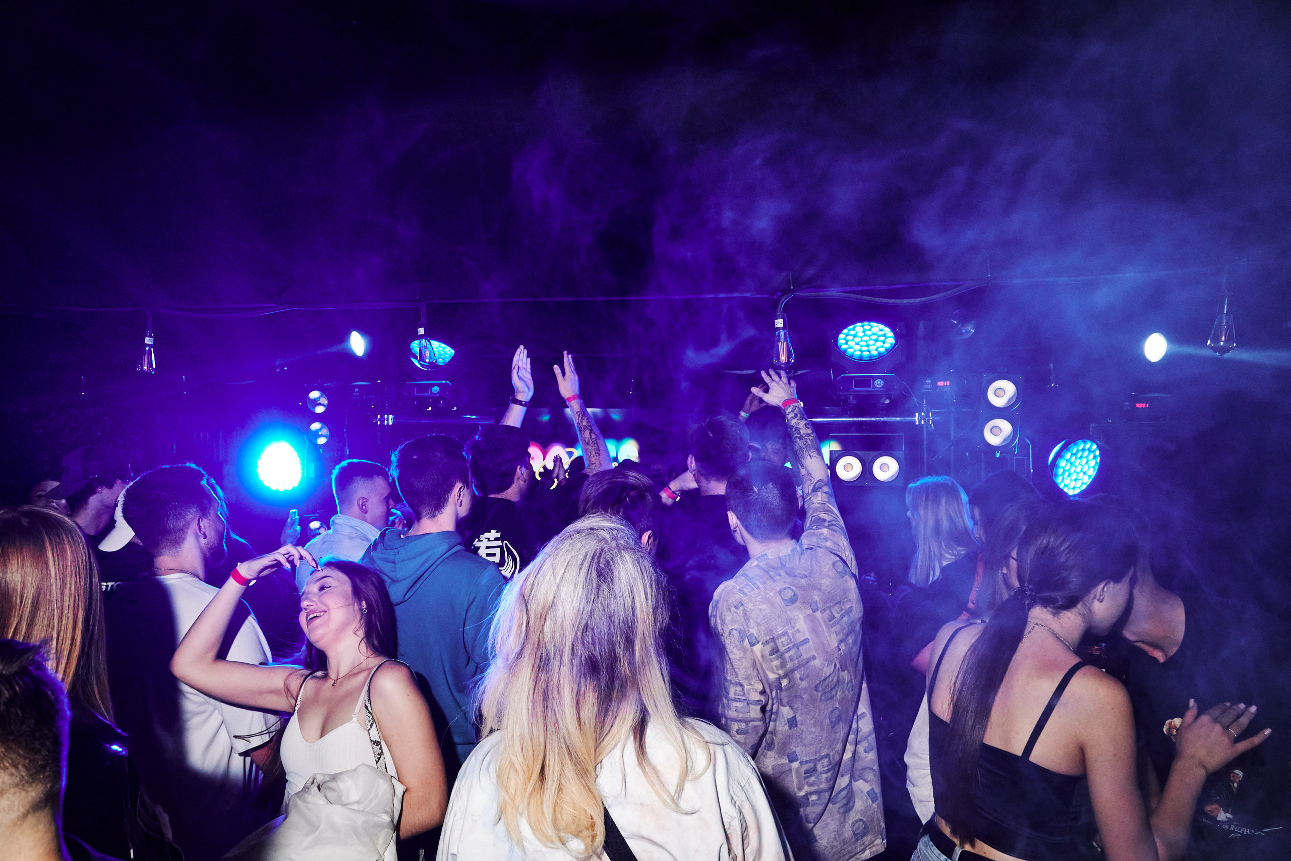 Репортажная съемка в Ёлки бар. Фотограф в Иваново: Каталожная съемка одежды и постельного белья, Wildberries