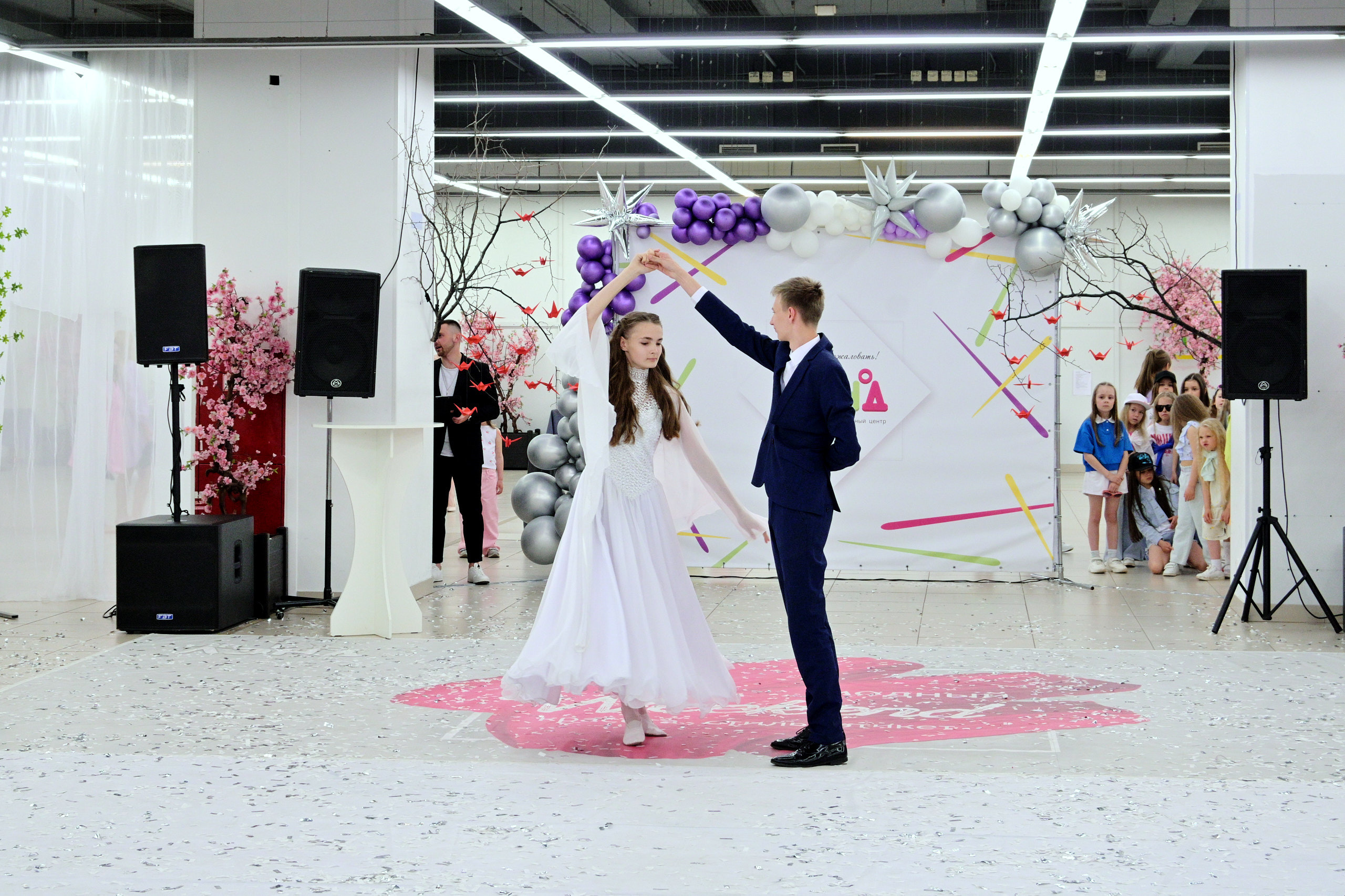 Показ Артплей в Евролэнд 09.06.2023. Фотограф в Иваново: Каталожная съемка одежды и постельного белья, Wildberries