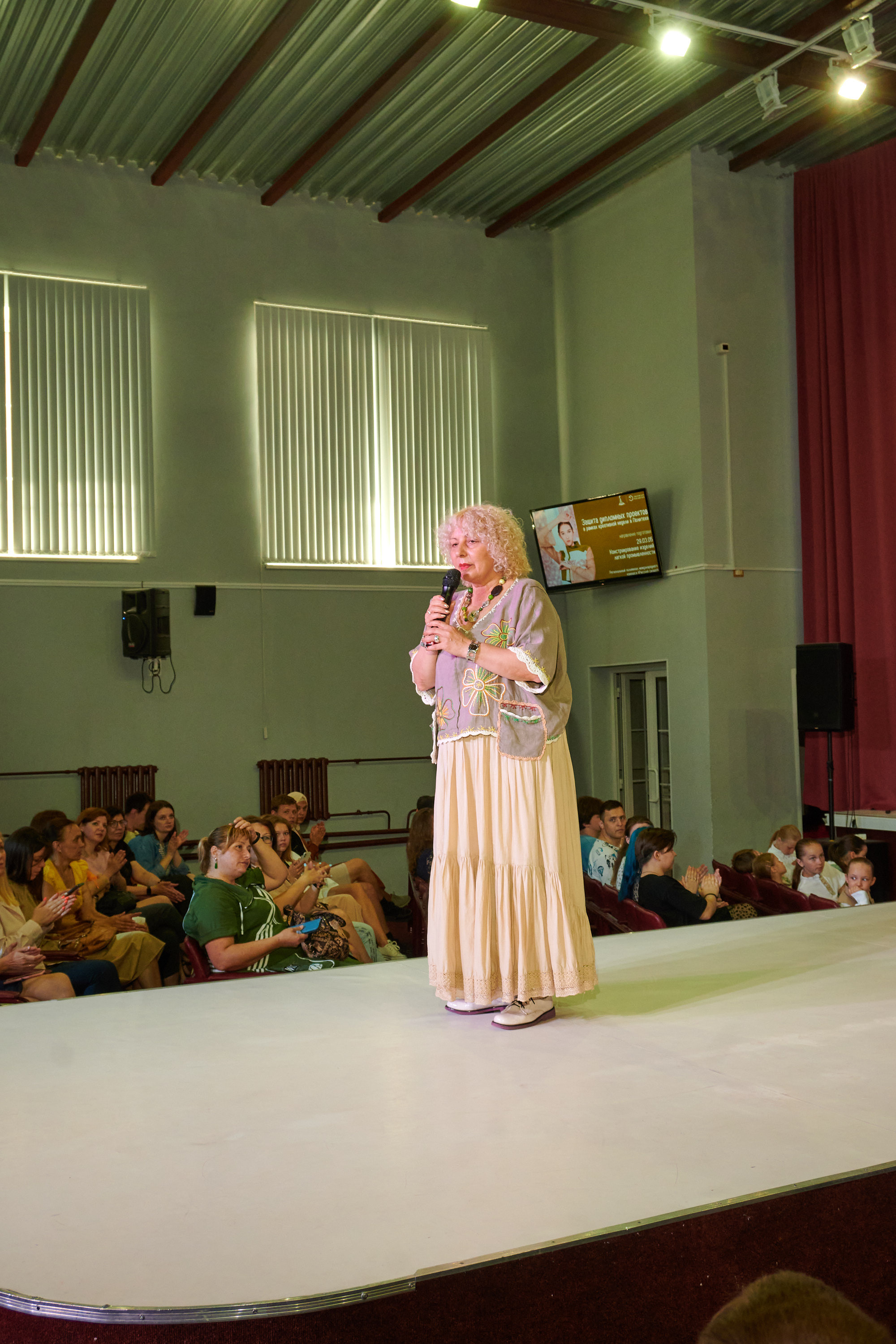 Русский силуэт иваново 26 июня. Фотограф в Иваново: Каталожная съемка одежды и постельного белья, Wildberries