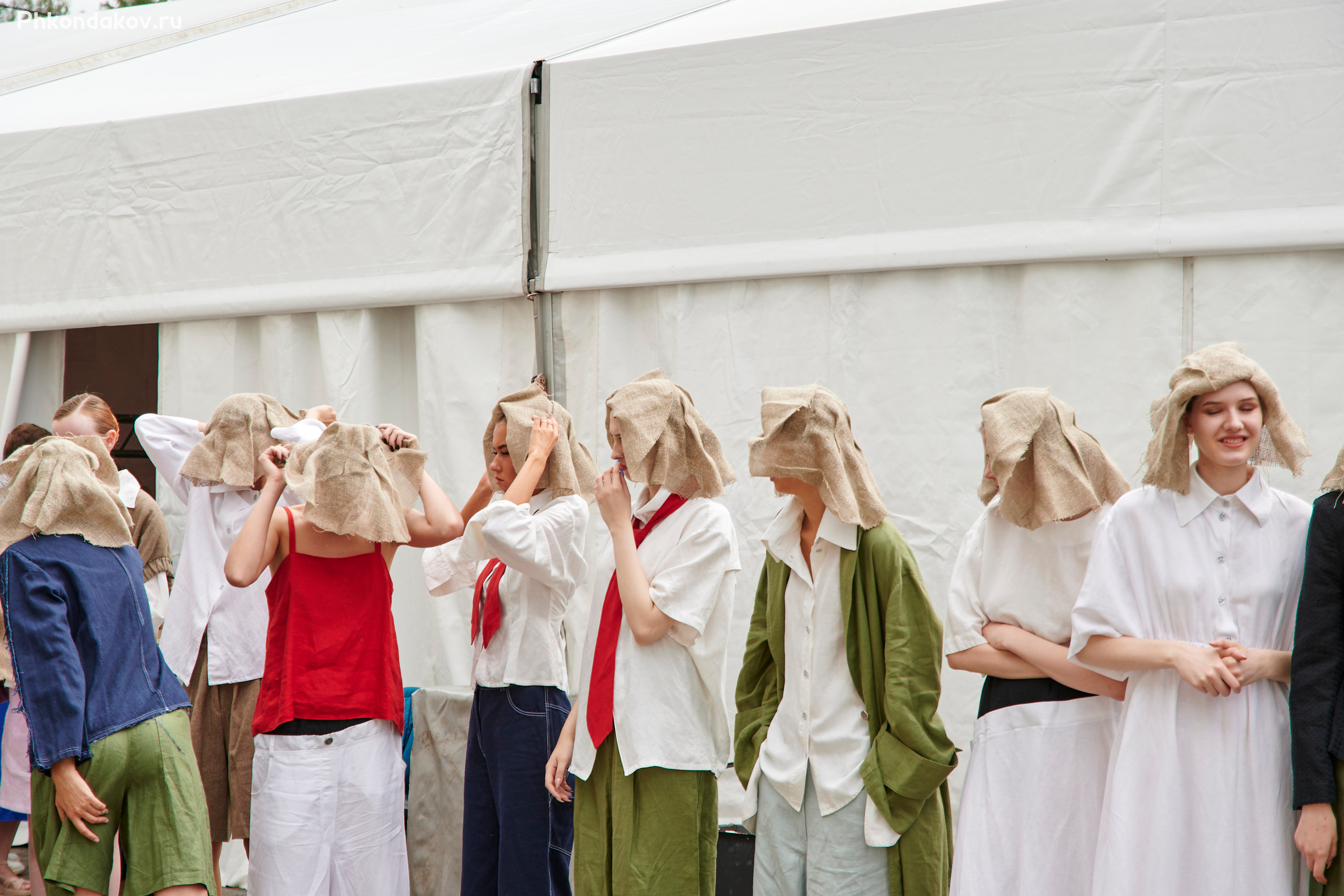 Плес льняная палитра 2023 репортаж. Фотограф в Иваново: Каталожная съемка одежды и постельного белья, Wildberries