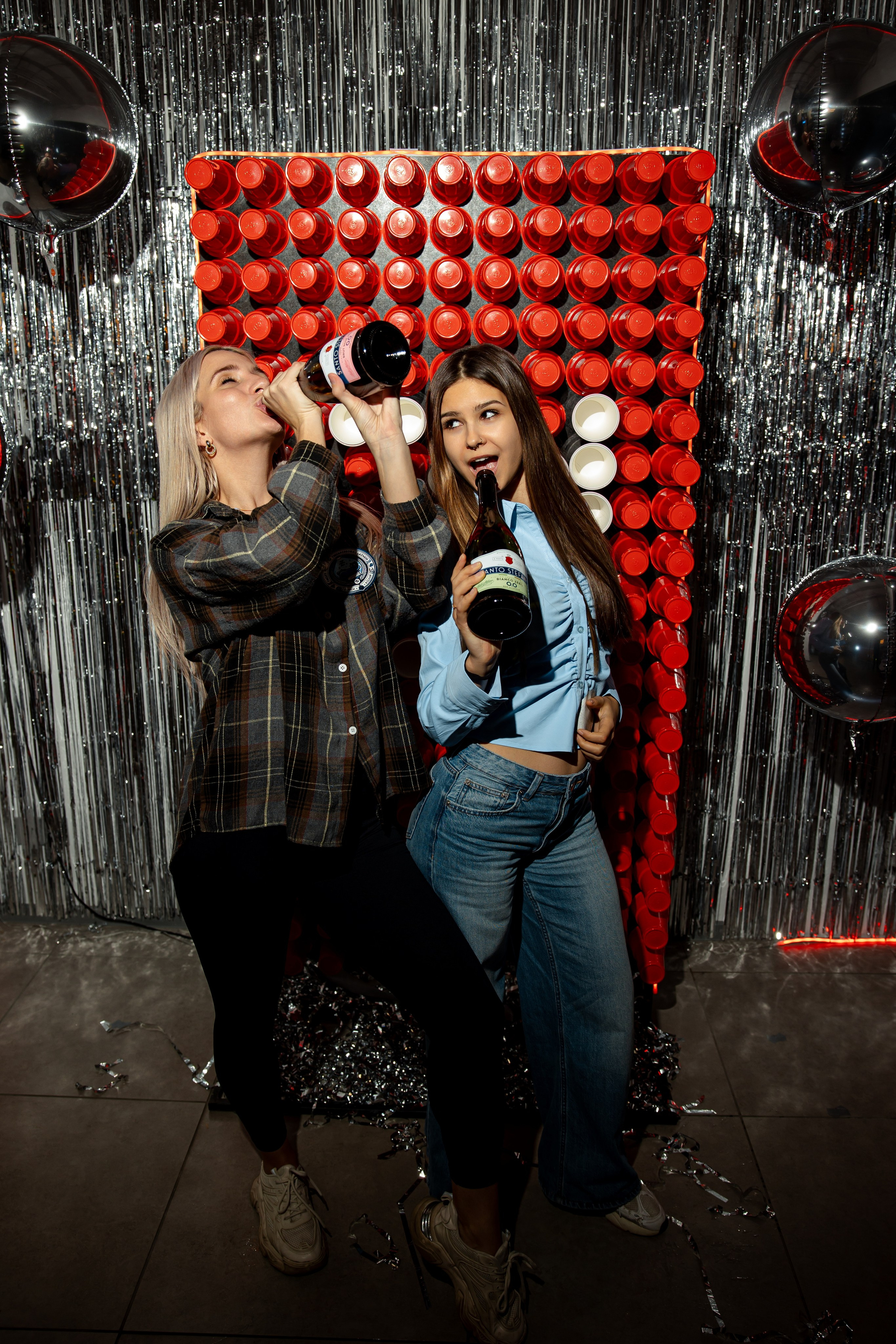 Дубль гис (офисная туса). Фотограф Вячеслав Фарунин