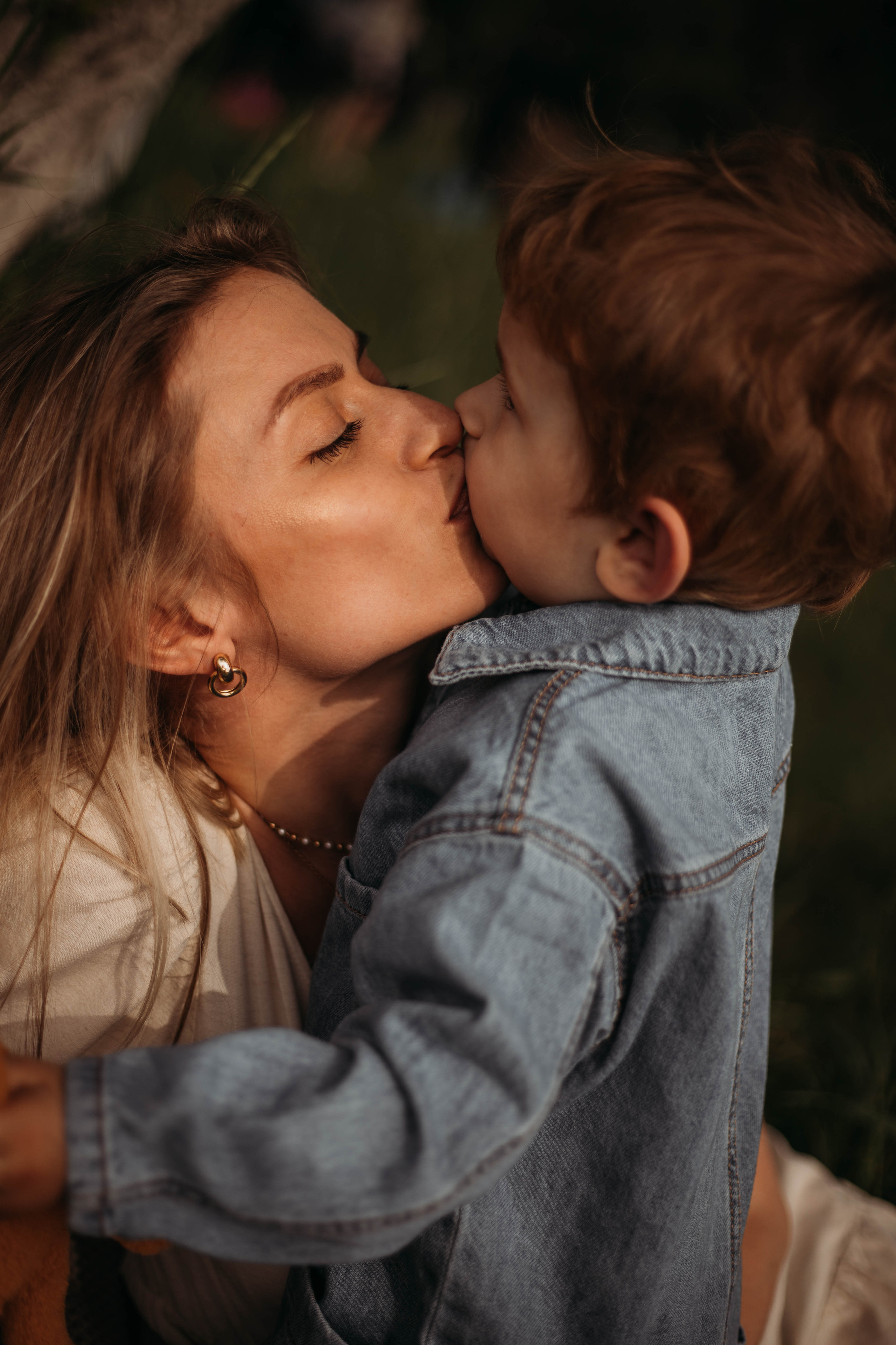 Фотосессия в парке Музы и Елисея. Венера Гайн. Репортажный фотограф  Тюмень. Обучение фотографии с 0