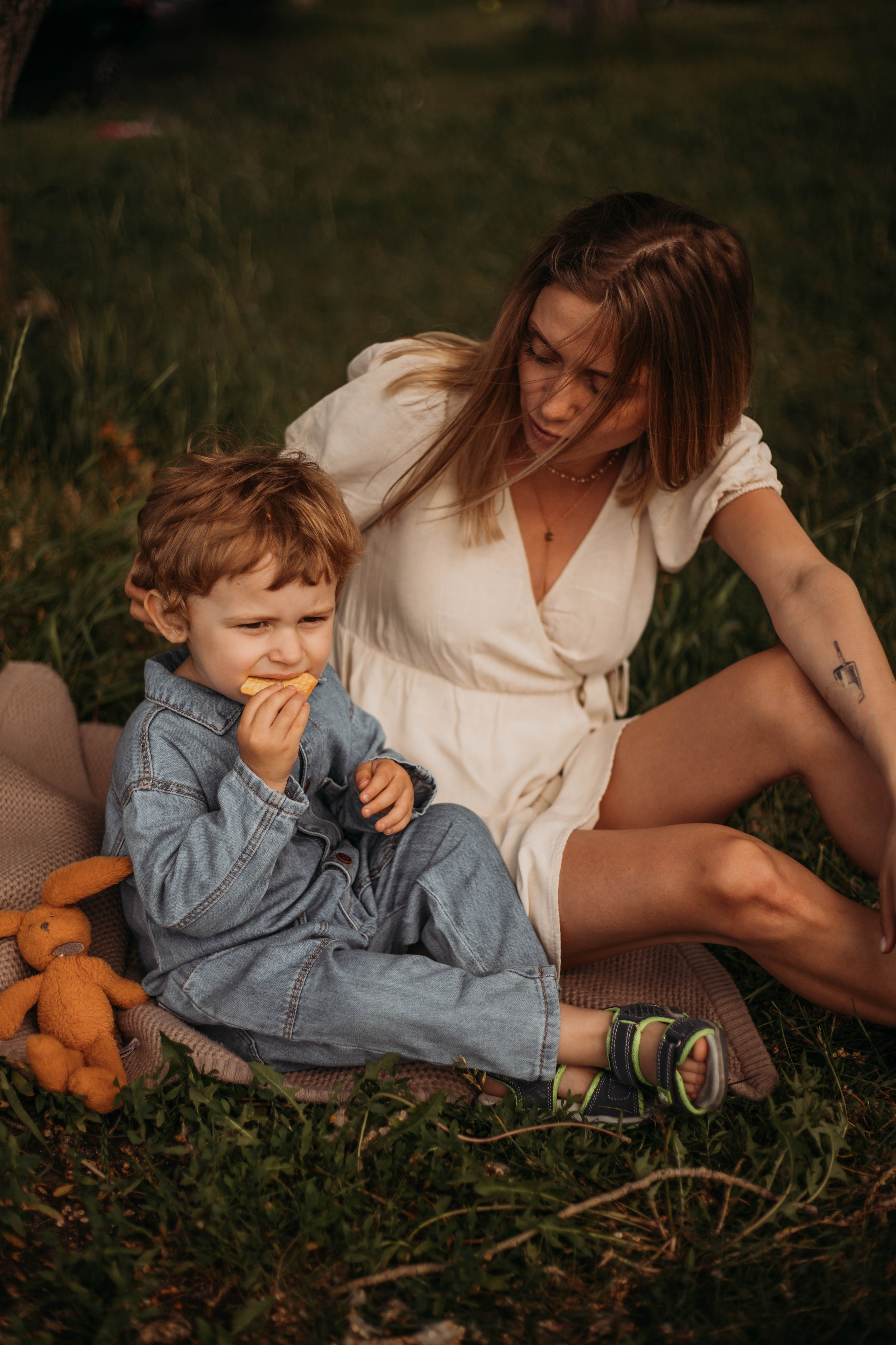 Фотосессия в парке Музы и Елисея. Венера Гайн. Репортажный фотограф  Тюмень. Обучение фотографии с 0
