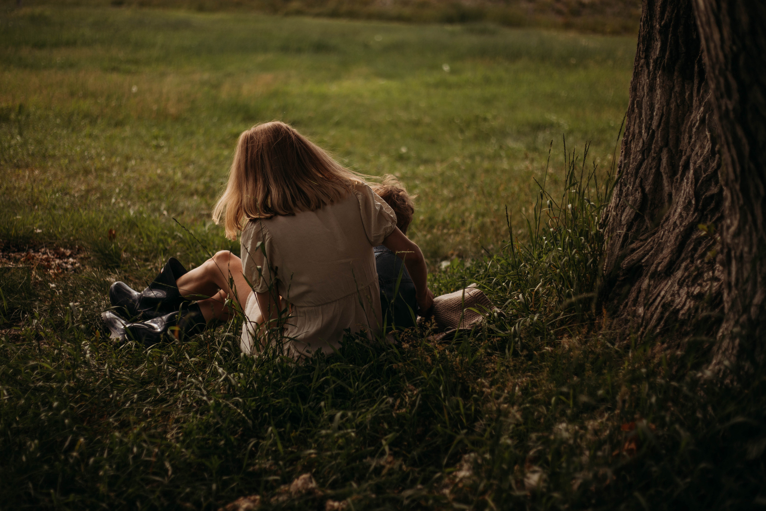 Фотосессия в парке Музы и Елисея. Венера Гайн. Репортажный фотограф  Тюмень. Обучение фотографии с 0