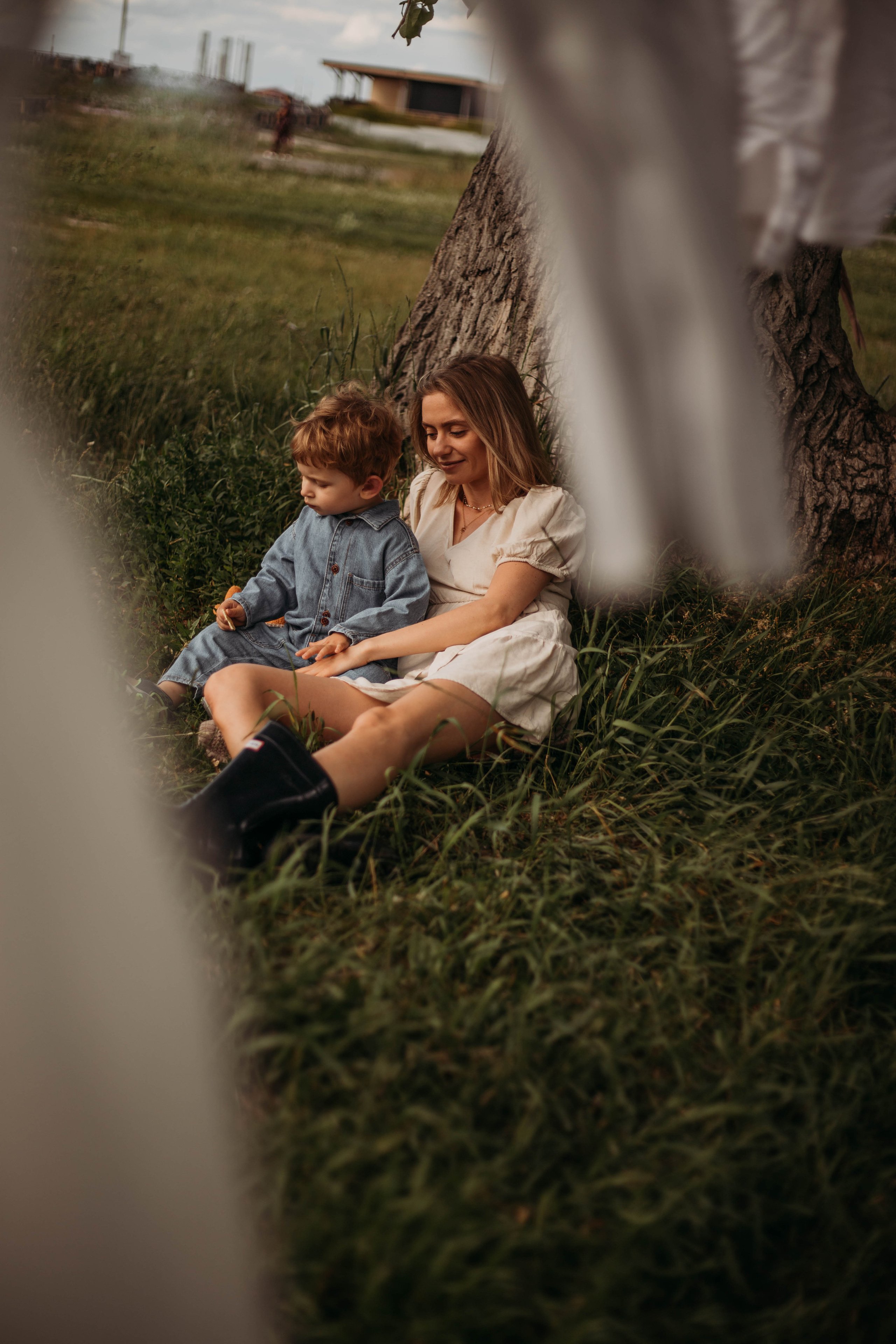 Фотосессия в парке Музы и Елисея. Венера Гайн. Репортажный фотограф  Тюмень. Обучение фотографии с 0