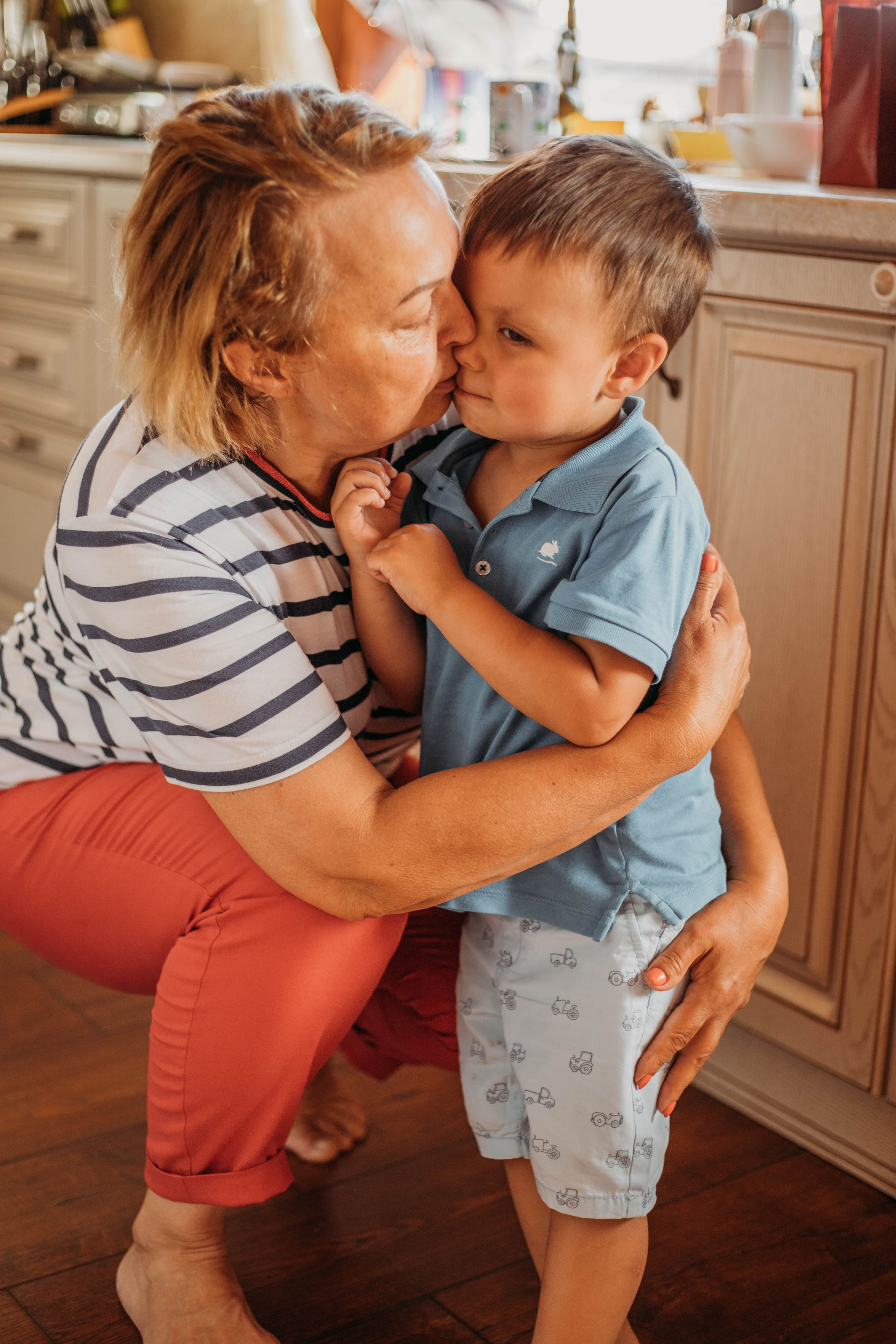 Домашняя семейная фотосессия семьи Людмилы. Венера Гайн. Репортажный фотограф  Тюмень. Обучение фотографии с 0
