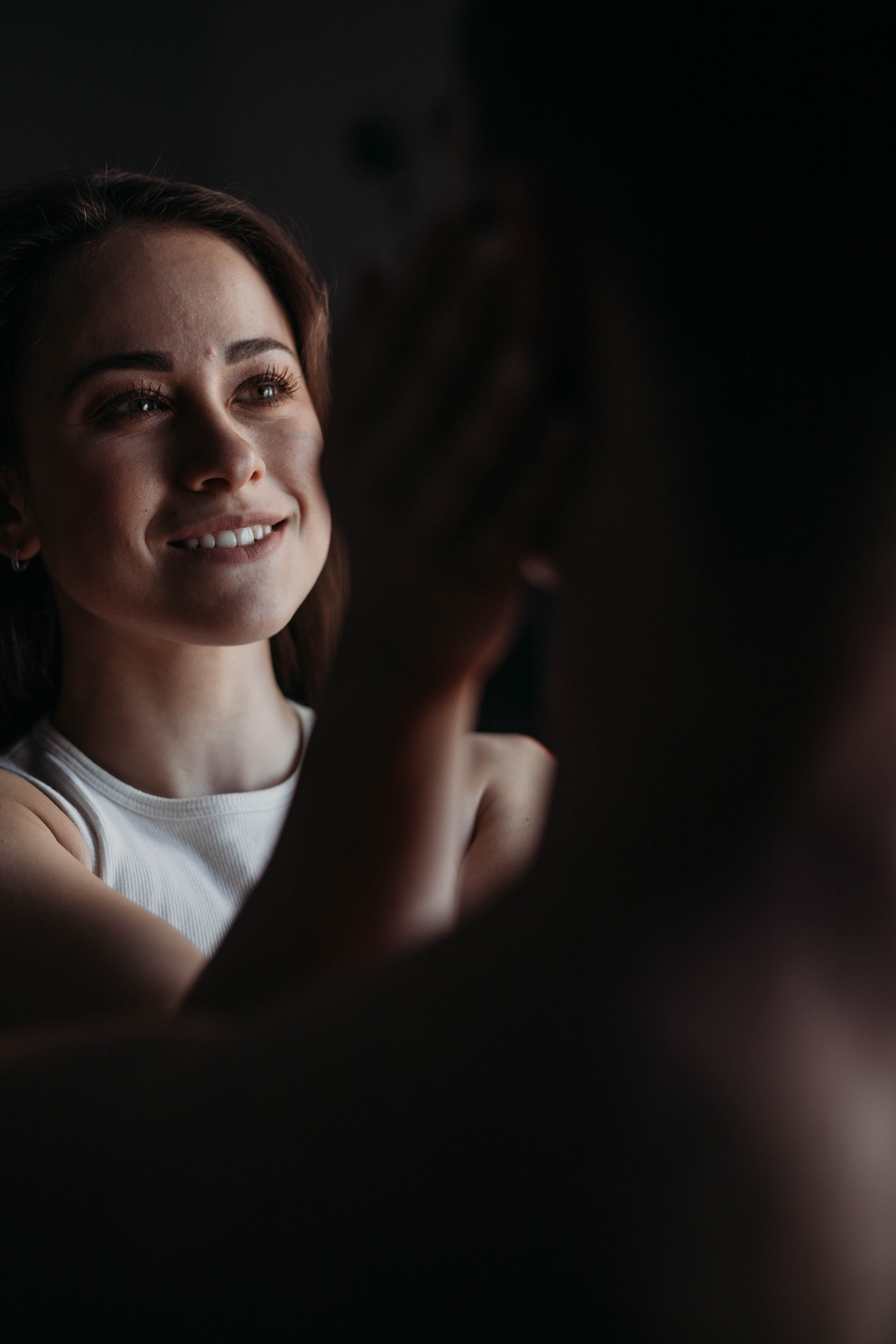 Чувственная домашняя фотосессия Владимира и Екатерины. Венера Гайн. Репортажный фотограф  Тюмень. Обучение фотографии с 0