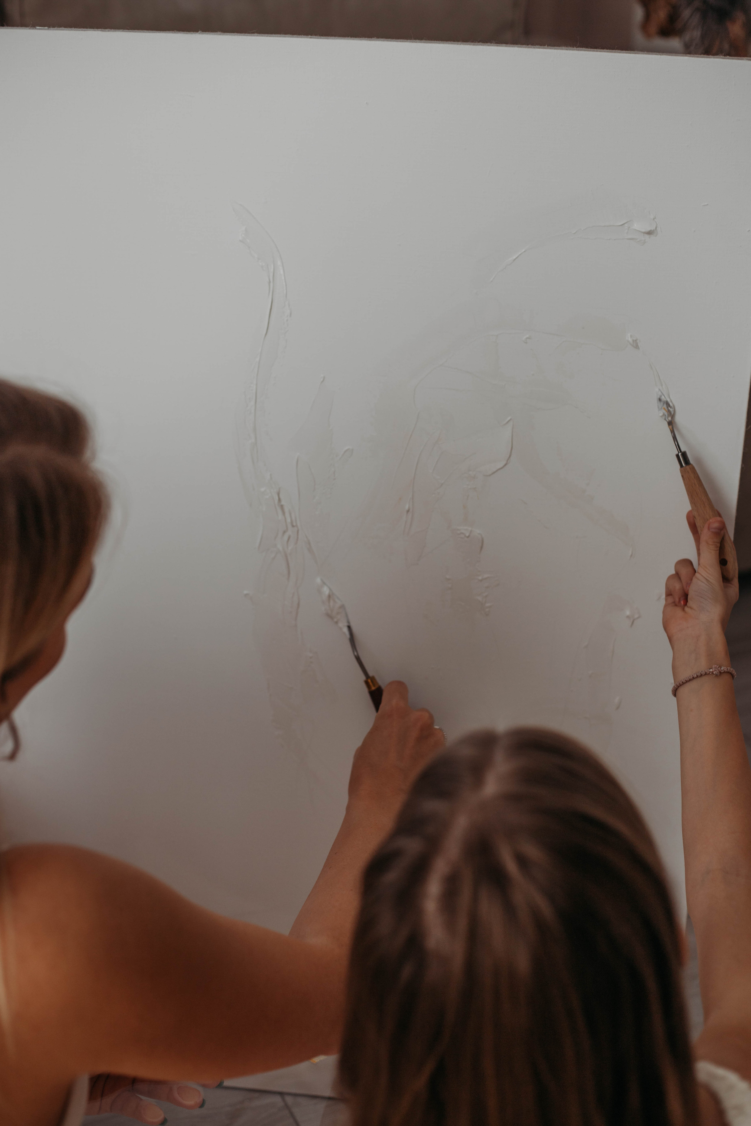 Домашняя семейная съемка Ксении. Венера Гайн. Репортажный фотограф  Тюмень. Обучение фотографии с 0