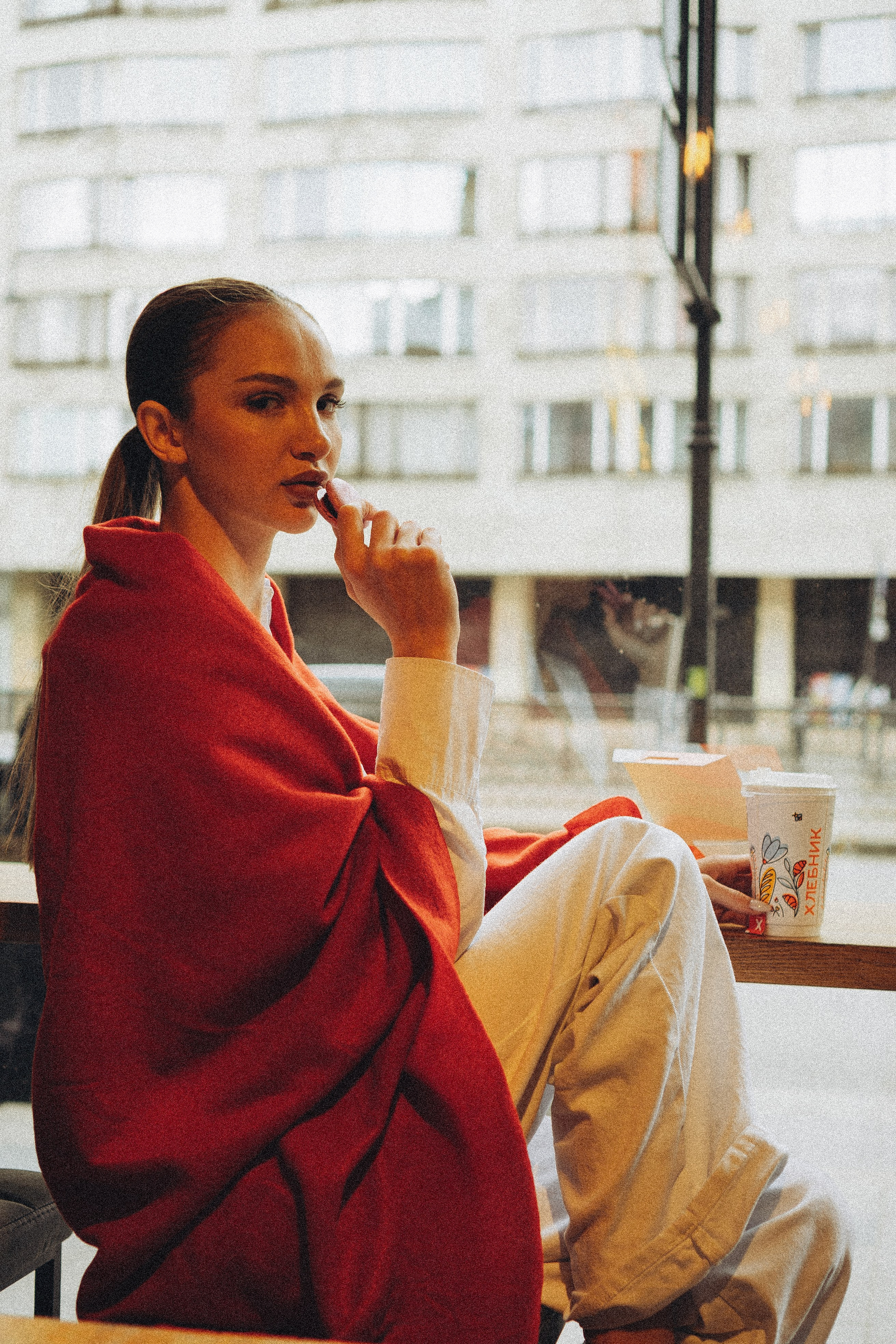 МЫ ГУЛЯЛИ ПРО КРЫШАМ ПИТЕРА. Профессиональный фотограф, Санкт-Петербург — Виктория Богомолова