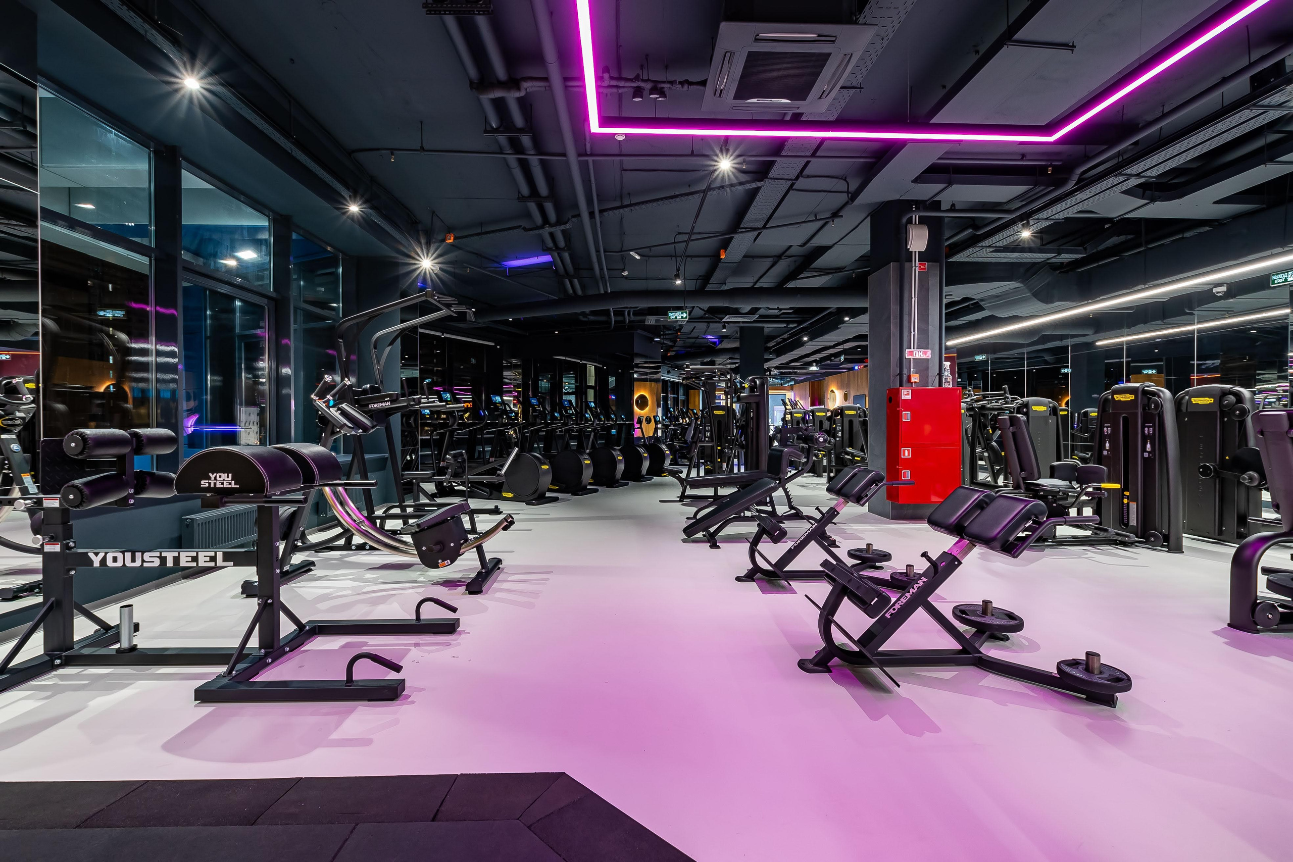 Интерьерный фотограф Спортзалы, Фитнес.  г.Москва, от 10 000р/час. Интерьерный & Репортажный фотограф Озеров Денис, г. Москва