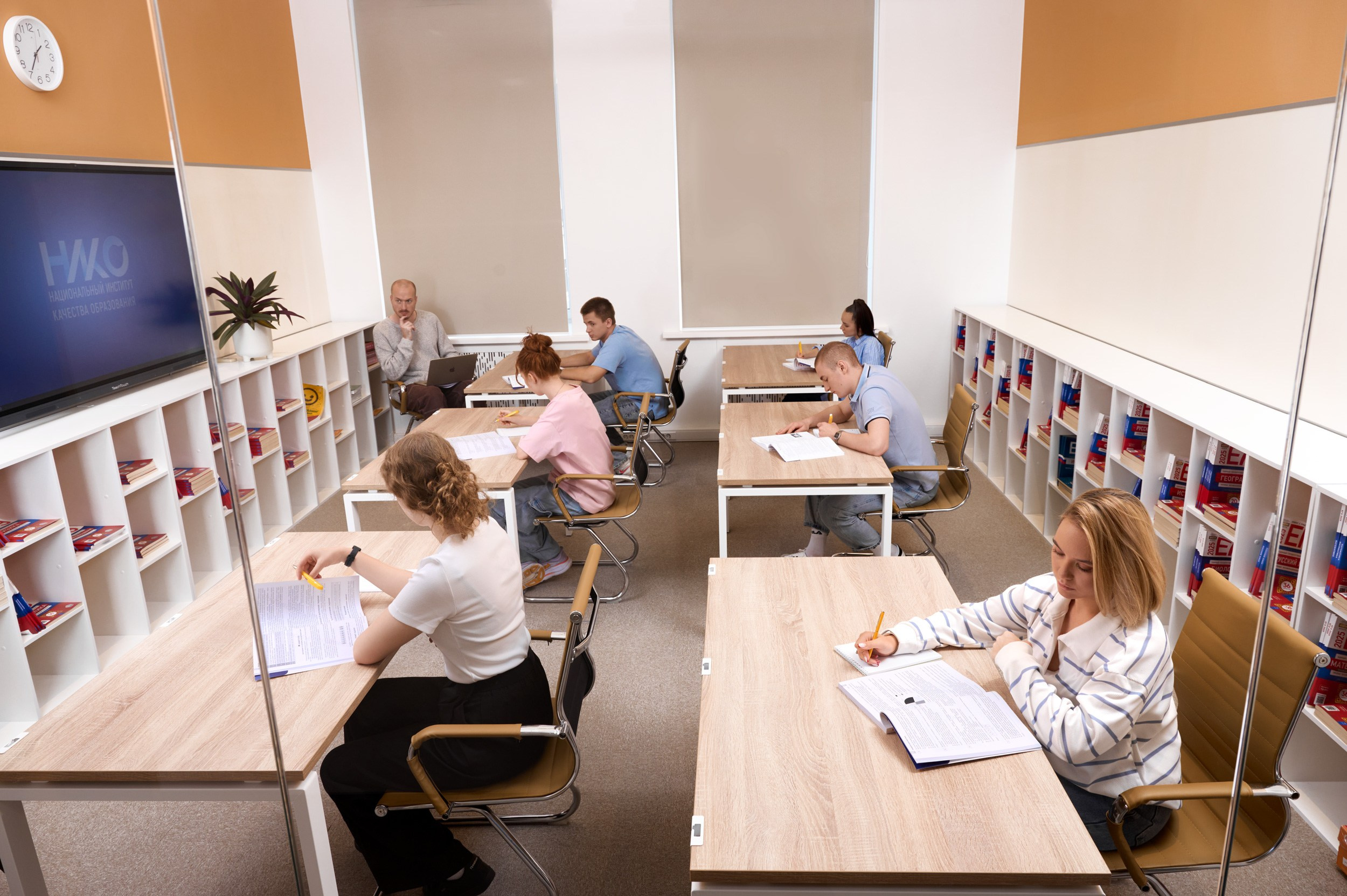 Фотосессия для Национального Института Качества Образования