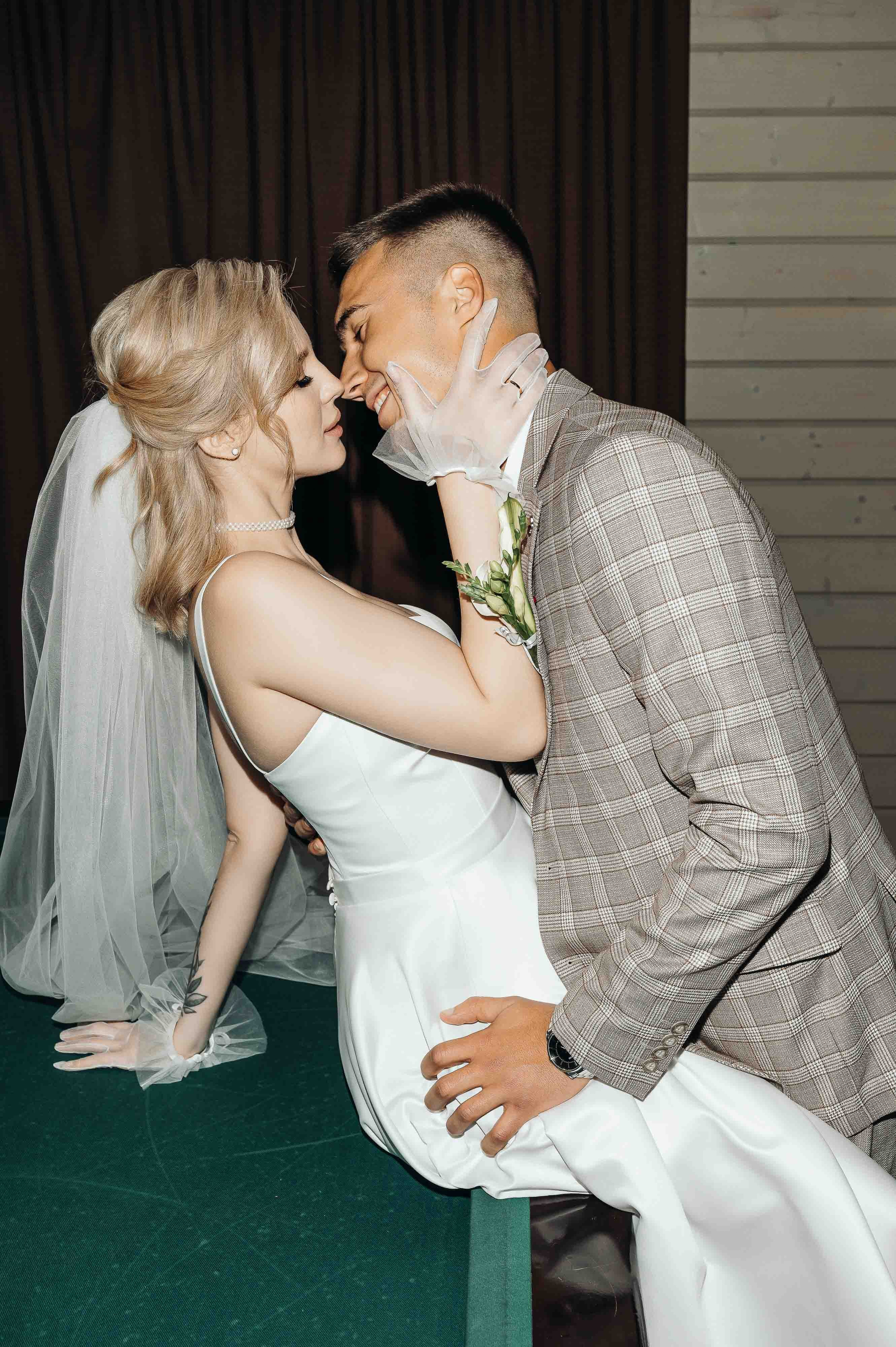 Фотосъемка выездной регистрации. Свадебный и семейный фотограф в Котласе Никита Попов