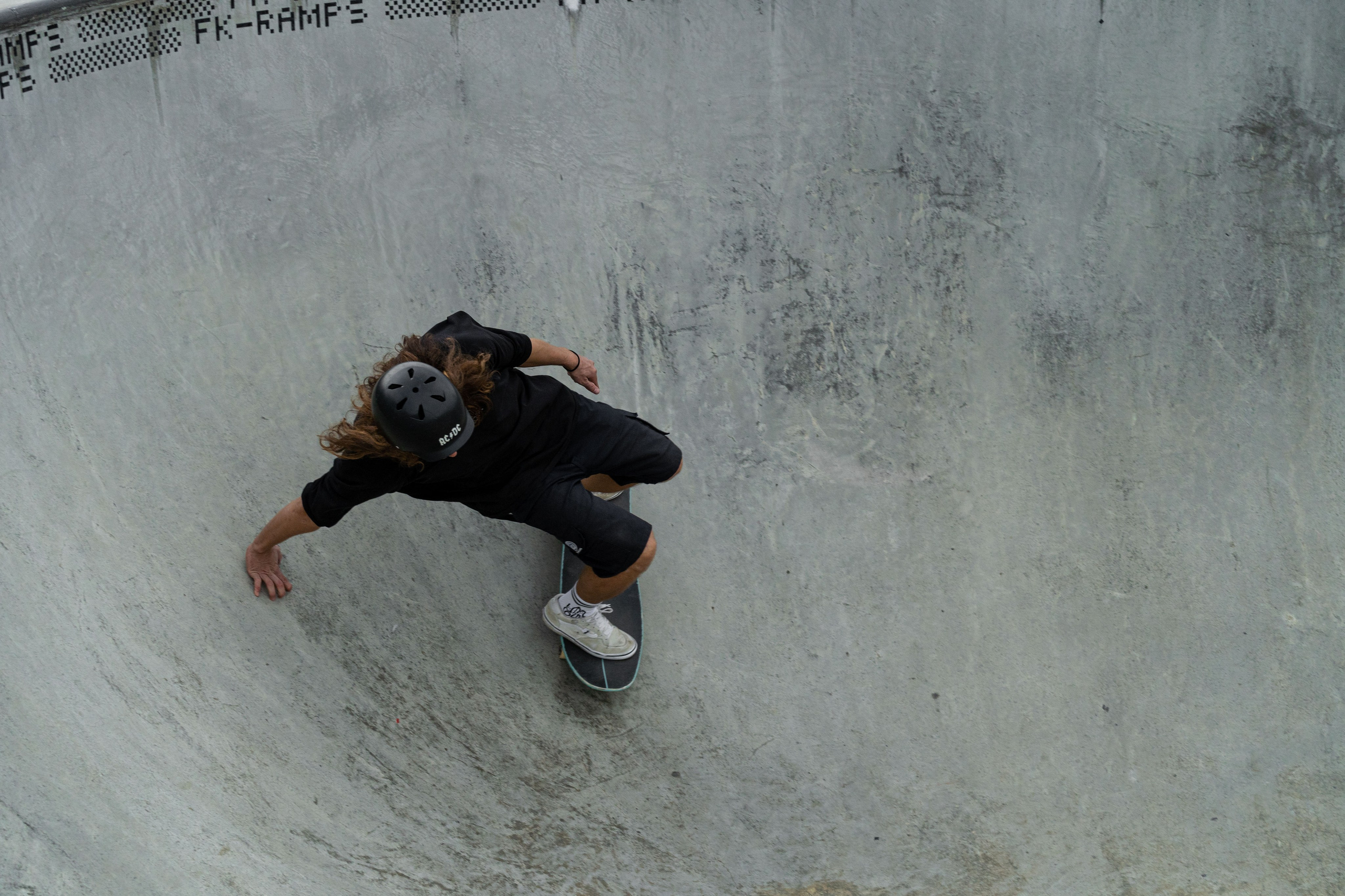 Чемпионат России по скейтбордингу на курорте Красная Поляна 2022. Репортажный фотограф в Красной Поляне и Сочи Павлюченко Екатерина