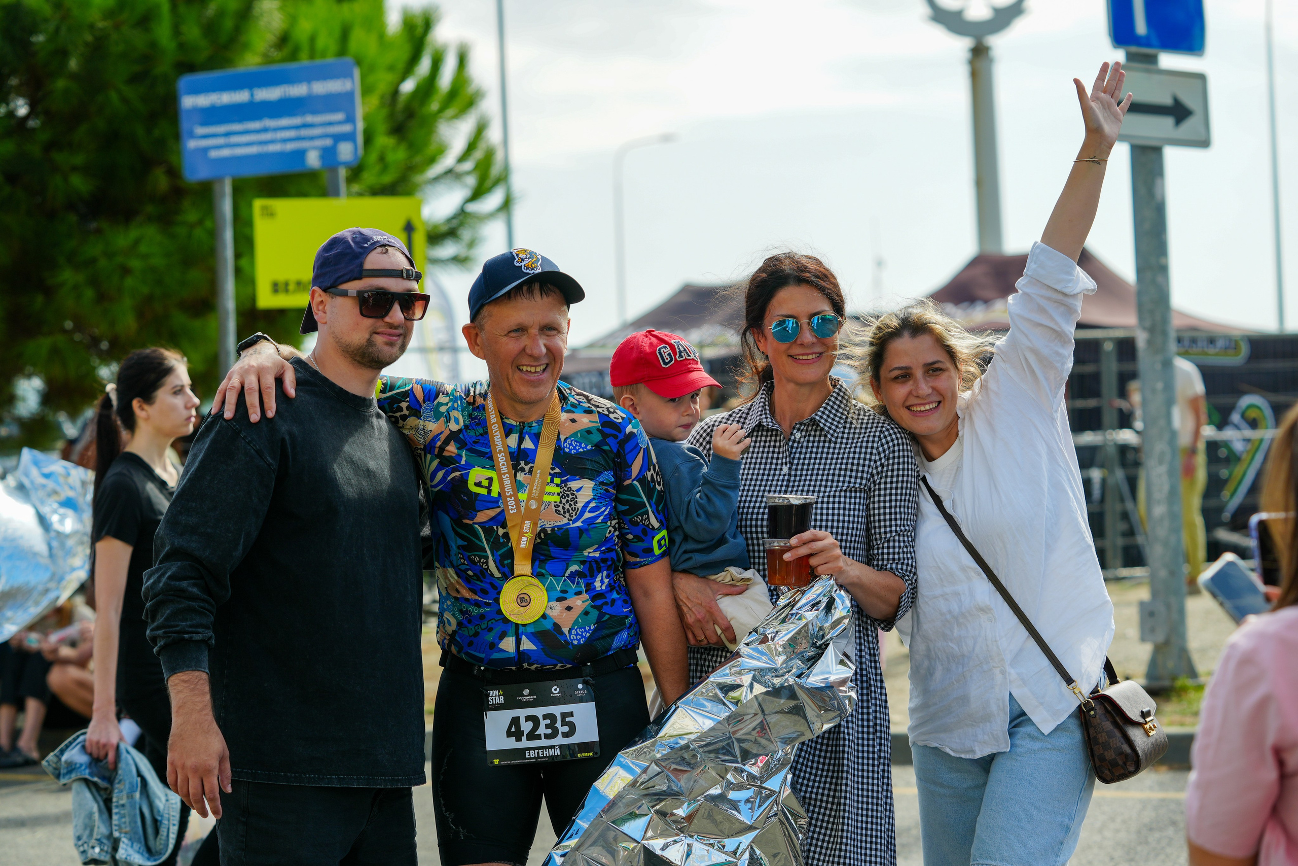 Фотоотчет партнерской интеграции для компании TELE2 на фестивале Ironstar. Репортажный фотограф в Красной Поляне и Сочи Павлюченко Екатерина