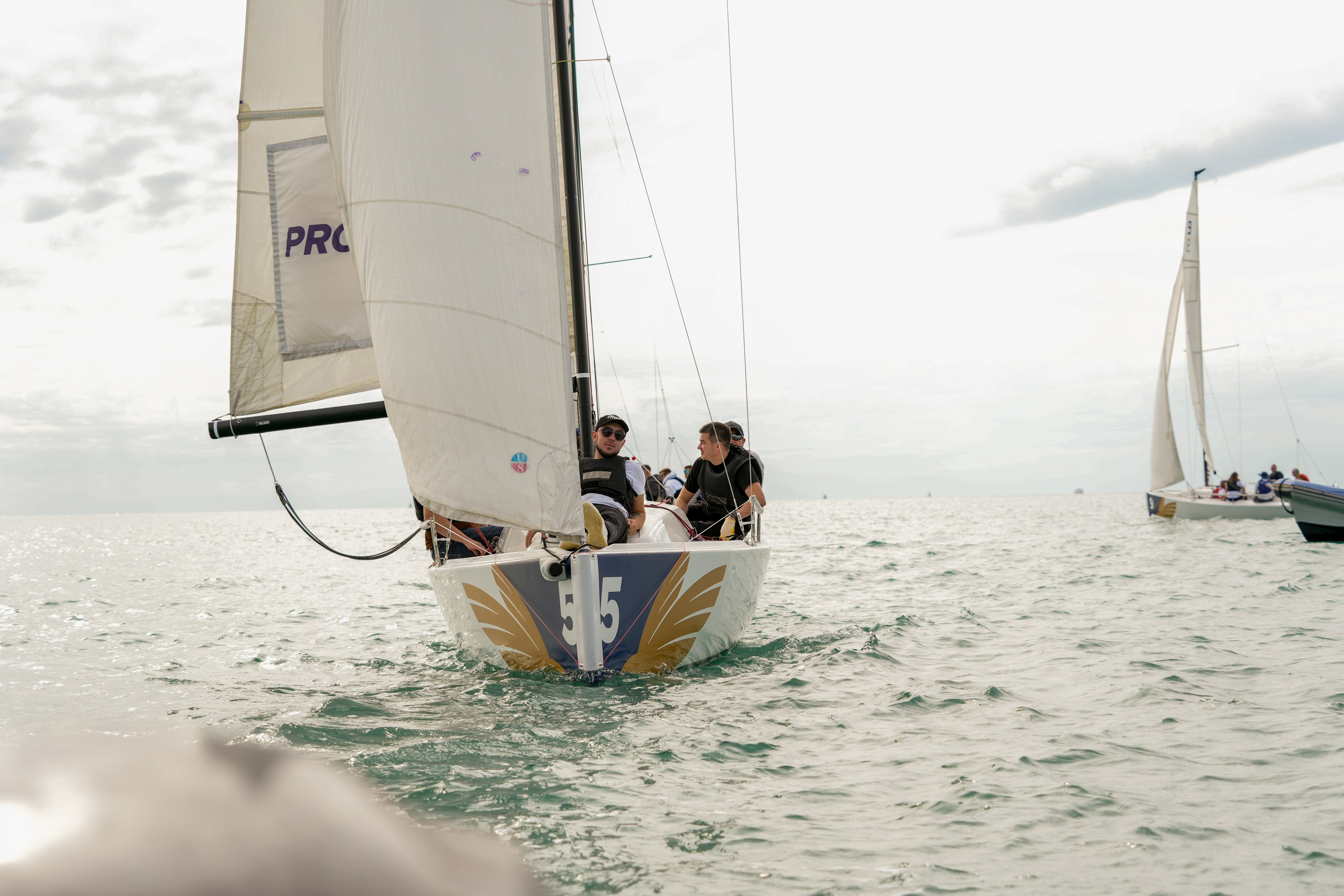 Яхтенная регата для компании Агрегатка. Репортажный фотограф в Красной Поляне и Сочи Павлюченко Екатерина