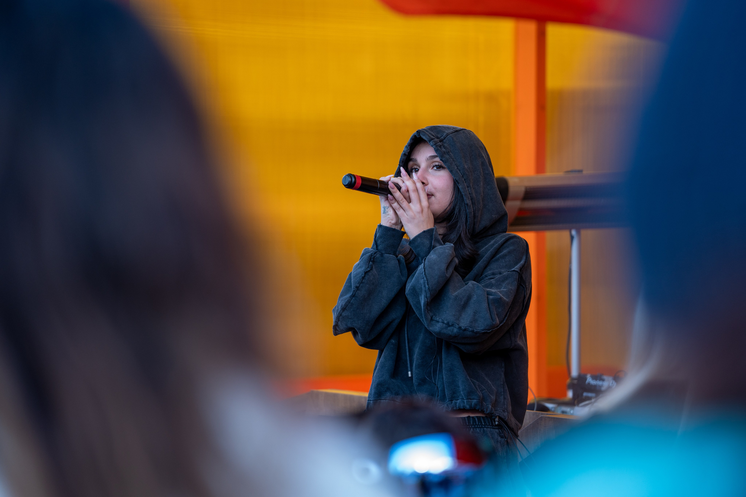 Фотоотчет партнерской интеграции Aperol Spritz на Роза Фест 2025. Репортажный фотограф в Красной Поляне и Сочи Павлюченко Екатерина