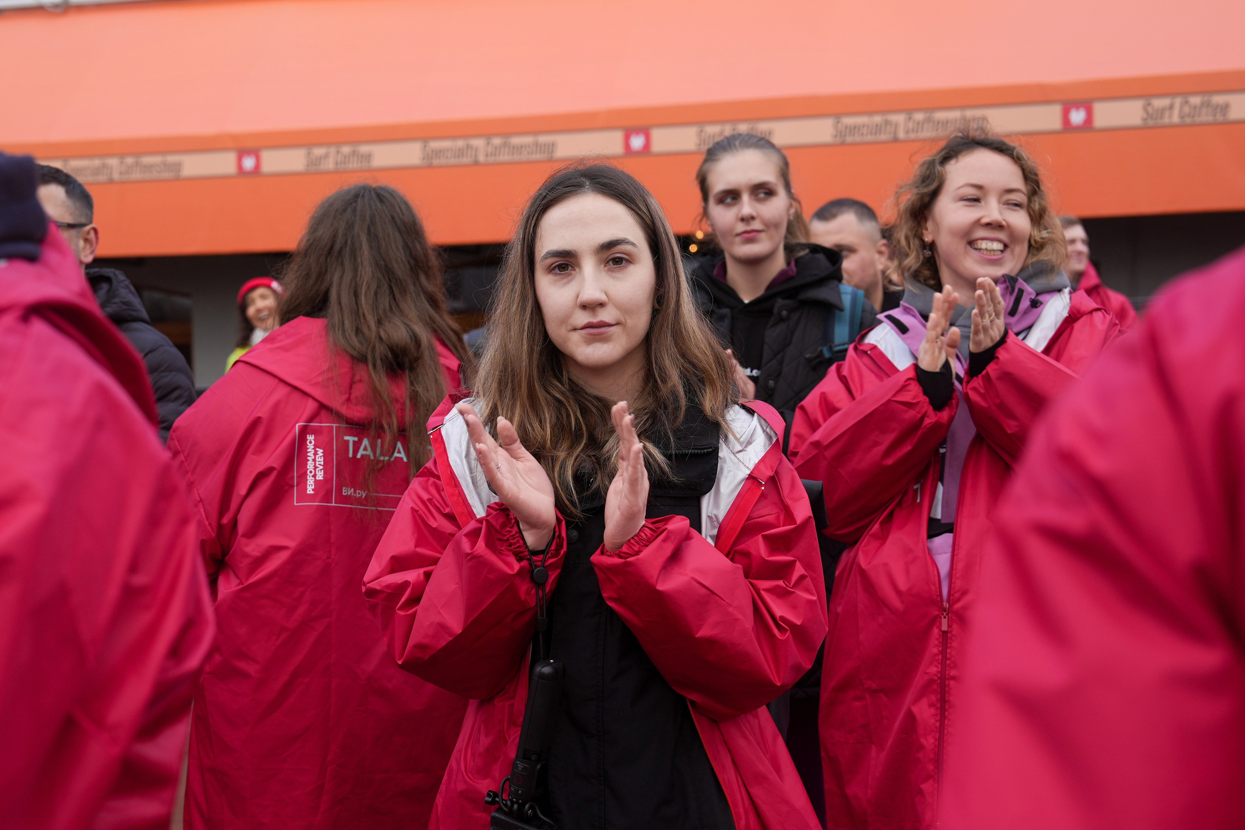 MICE мероприятие — хайкинг на курорте Роза Хутор. Репортажный фотограф в Красной Поляне и Сочи Павлюченко Екатерина