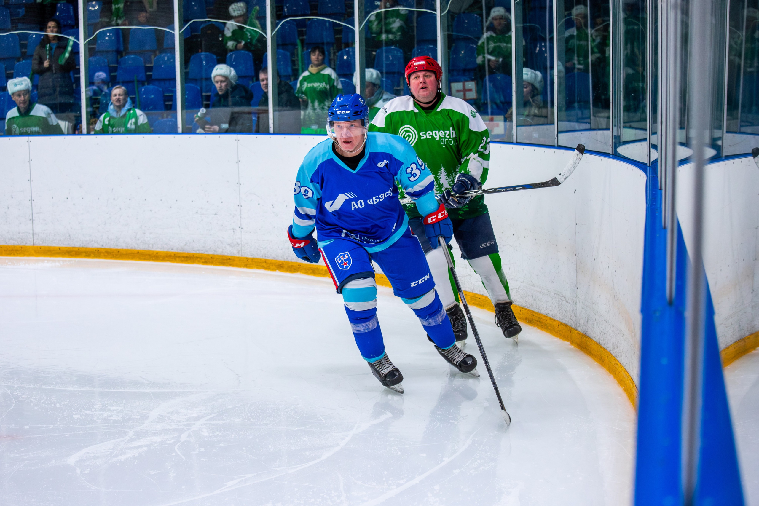 Чемпионат по хоккею. Репортажный, семейный, свадебный, портретный фотограф