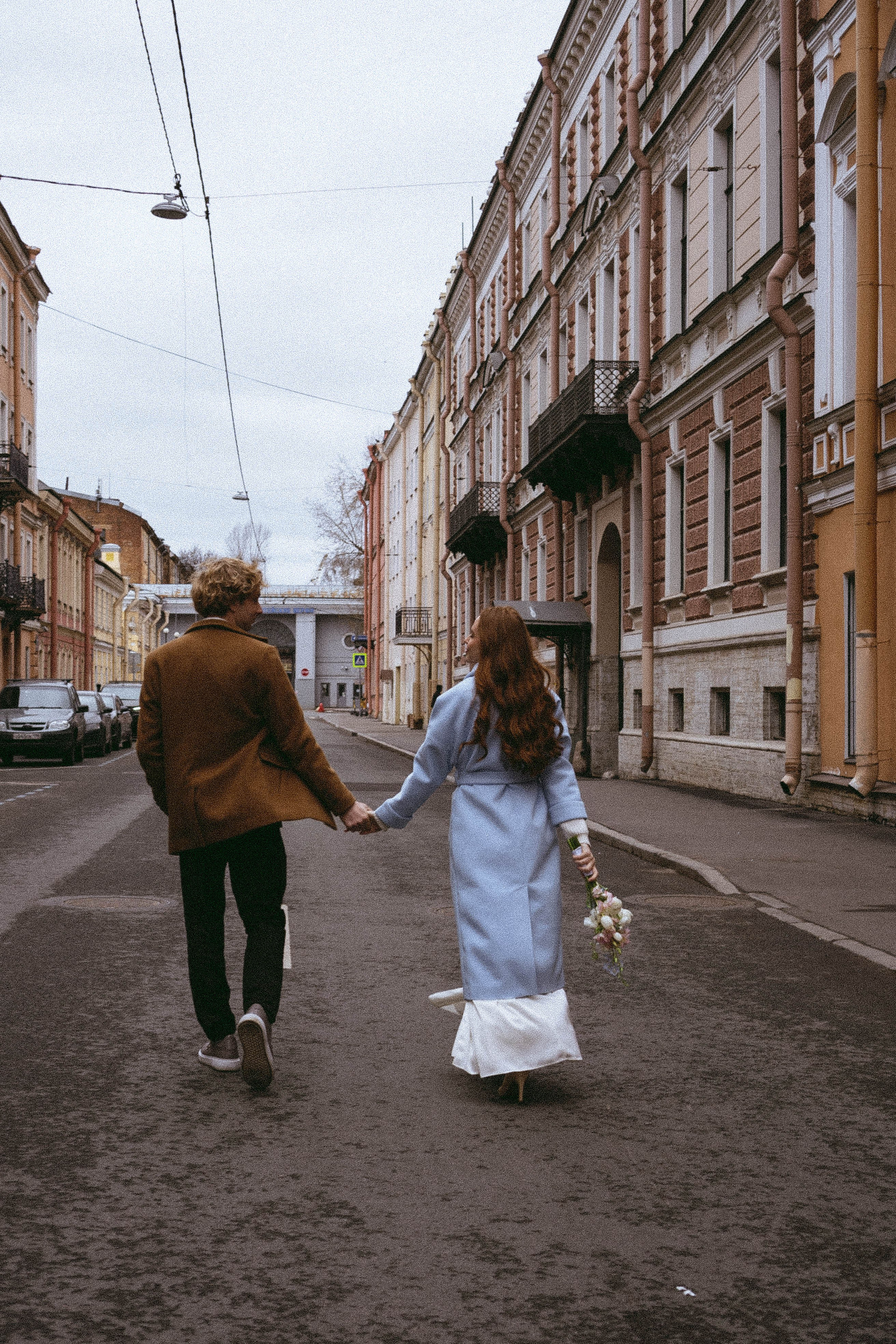 СВАДЕБНАЯ ПРОГУЛКА ПО ПЕТРОГРАДКЕ ВЕСНОЙ (ФОТОСЕССИИЯ ПАРЫ СВАДЕБНАЯ). Профессиональный фотограф, Санкт-Петербург — Виктория Богомолова