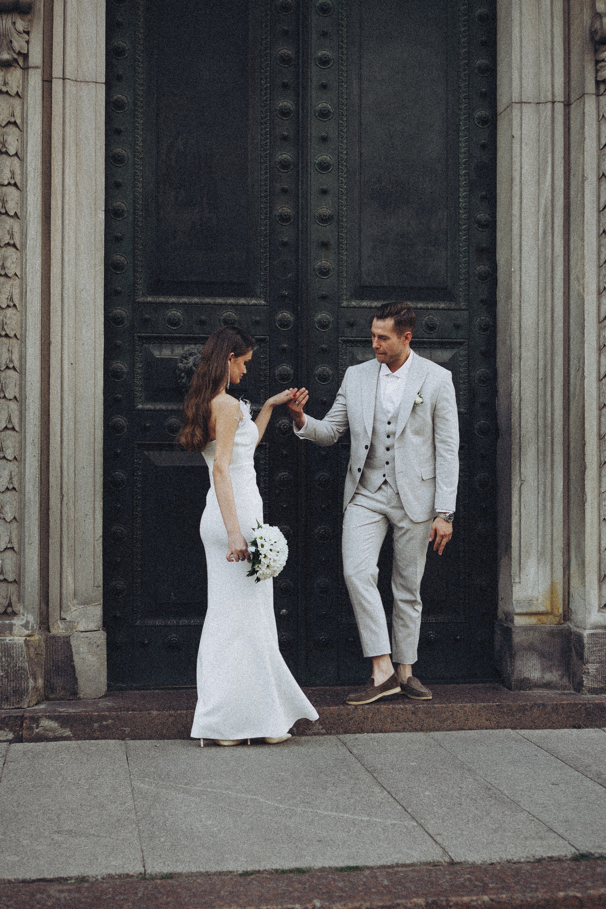 Свадебная сьемка у академии Штиглица. Профессиональный фотограф, Санкт-Петербург — Виктория Богомолова